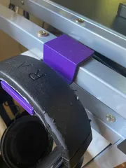 Headphone holder