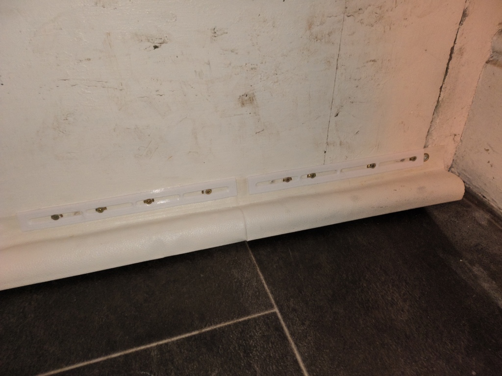 Draft Excluder Screw Bar