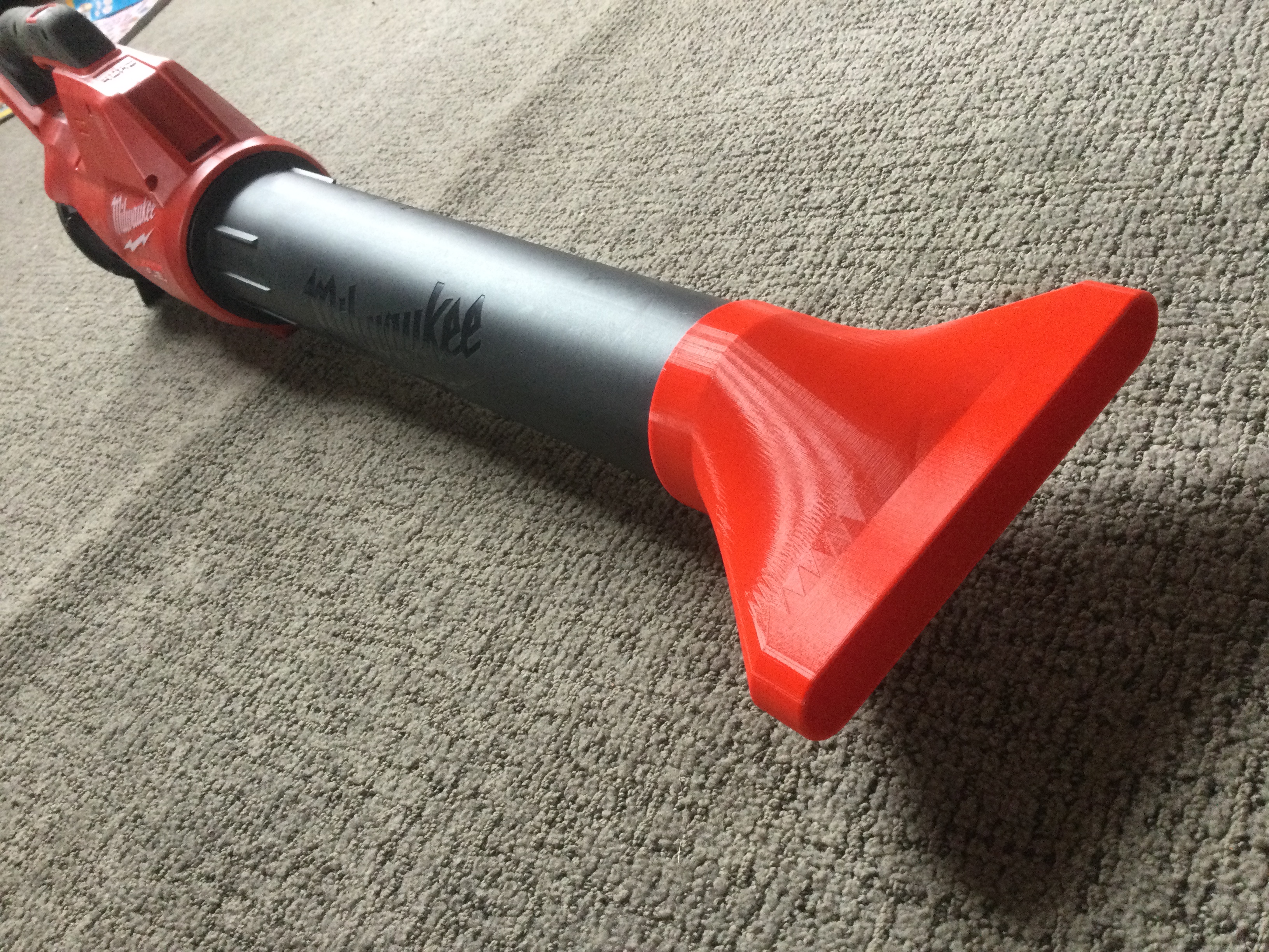 Milwaukee M18 leaf blower nozzle