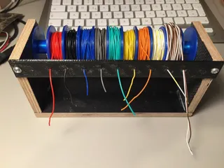 Parametric Guiding Bezel for Wire Spool Holder - Kabelführung für Spulenhalter (parametrierbar)