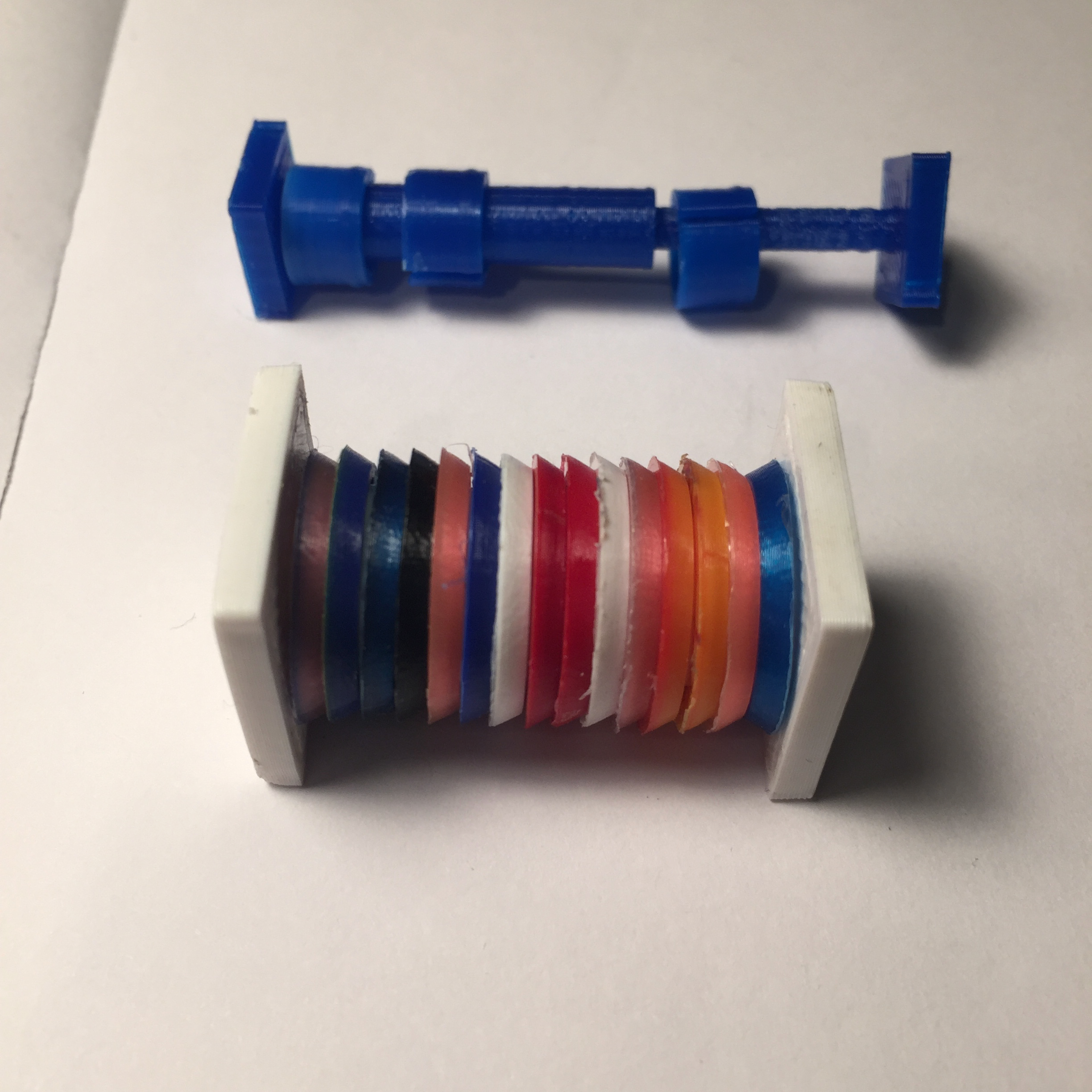 Miniatura 2 do modelo 3D Ring Object Storage - Dispenser / Ringhalter (customizable)