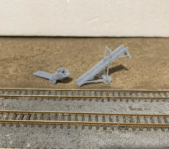 N scale coal conveyors