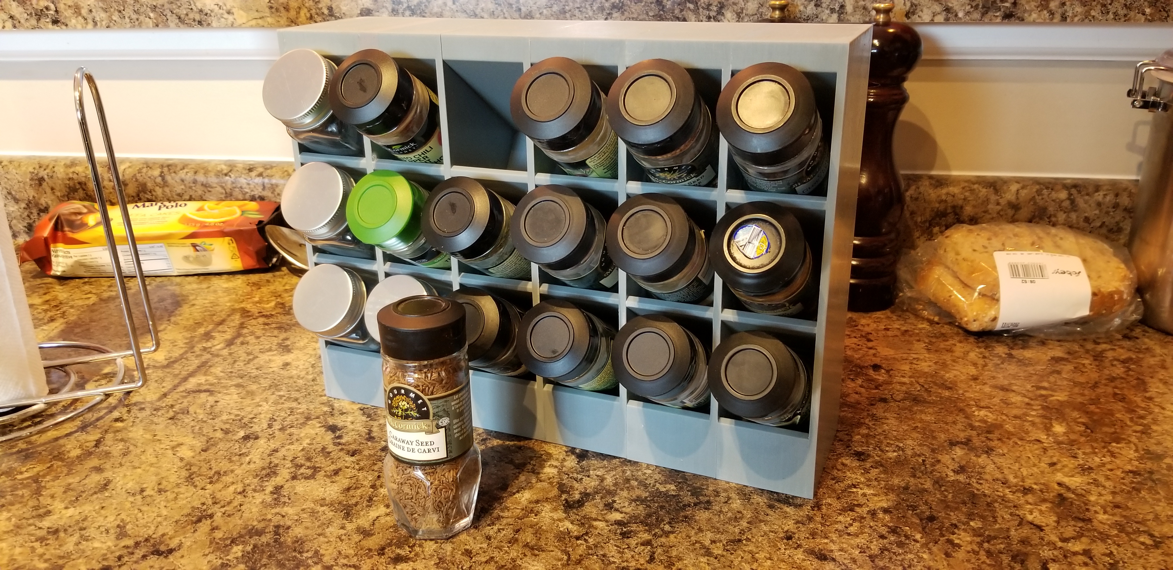 Spice rack for 4oz square spice jars