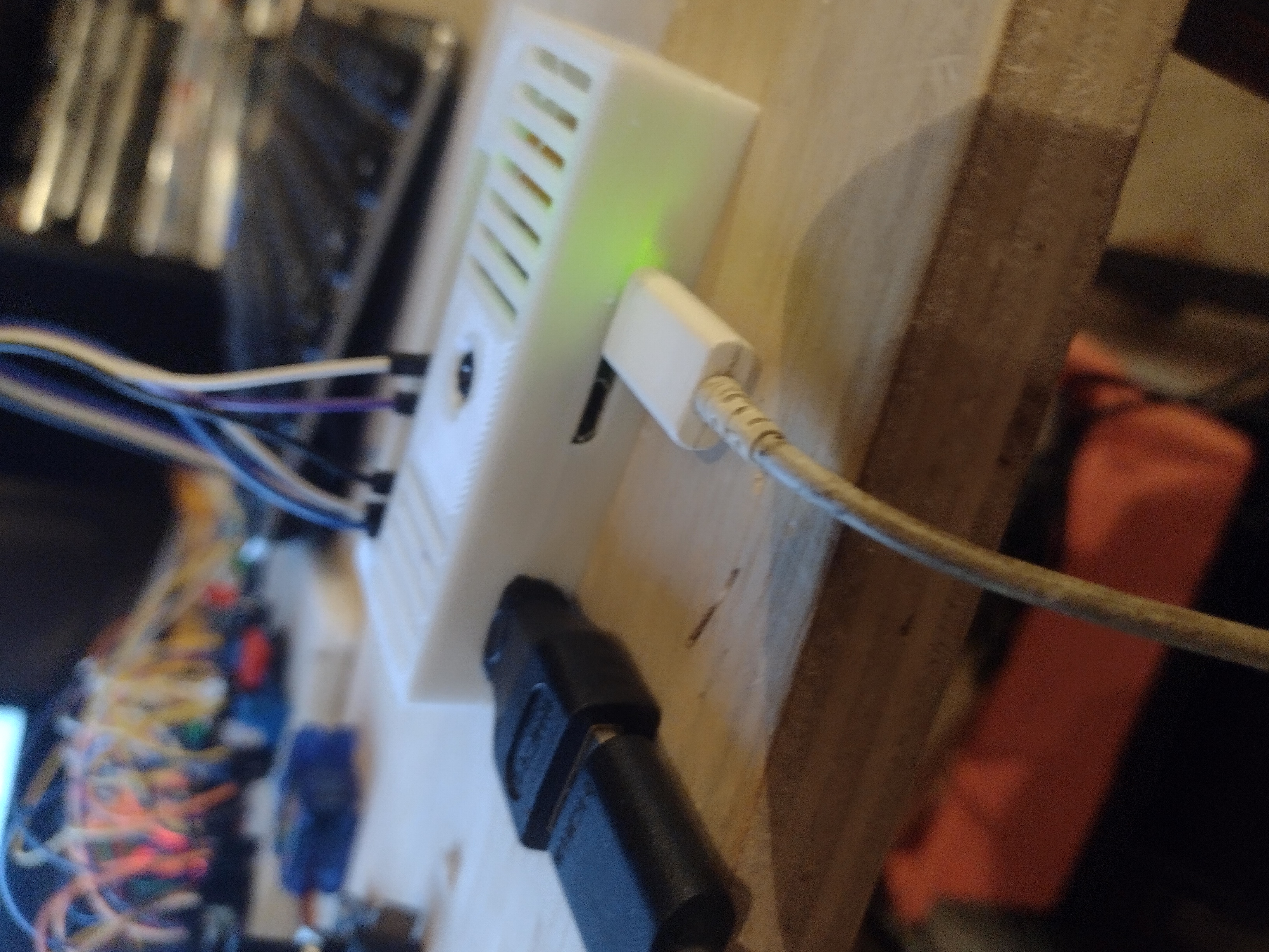 Miniatura 2 do modelo 3D Raspberry Pi Zero 2w camera and headers case