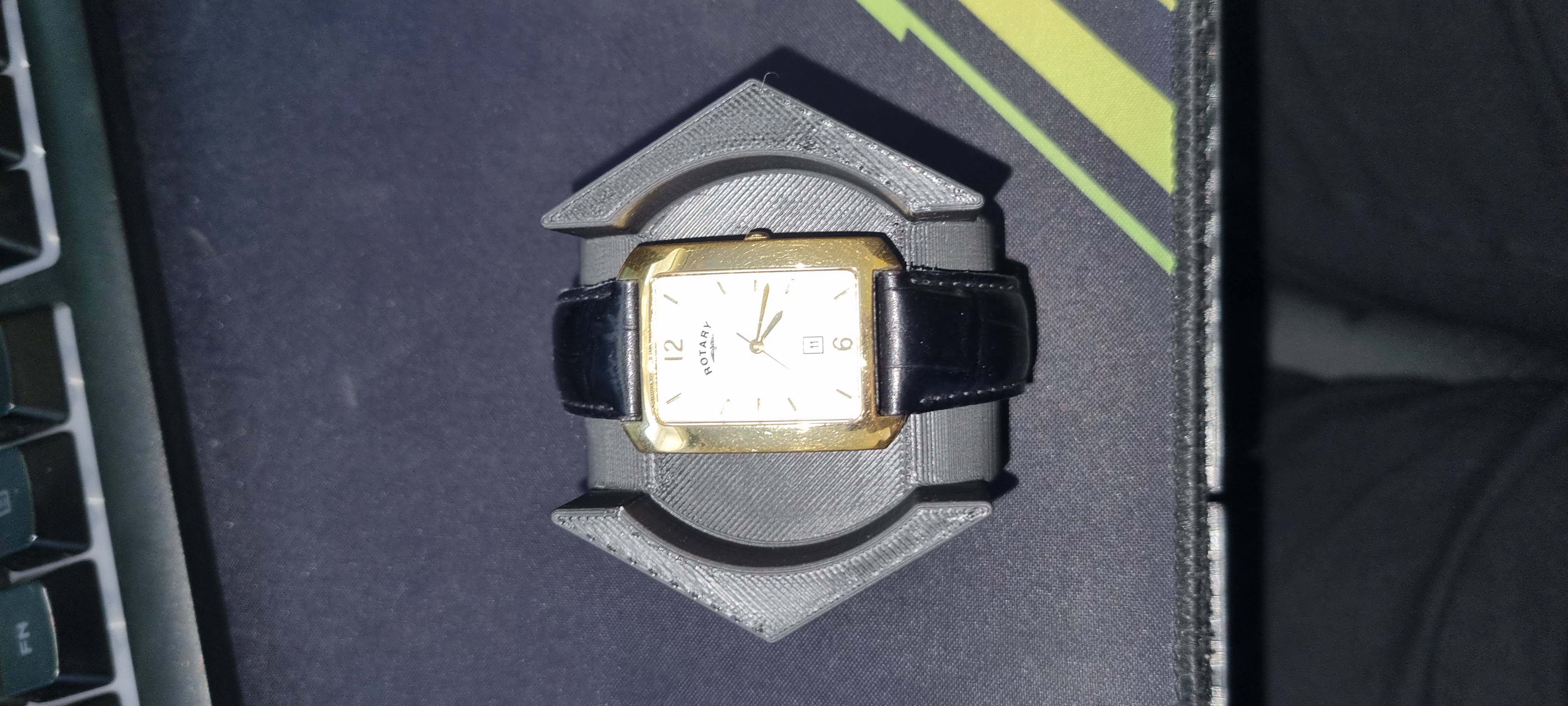 Simplistic Watch Stand