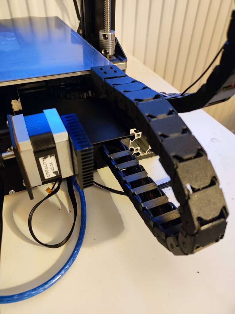 Ender 3 All-In-One BTT SKR E3 Turbo with Cable Chain mount