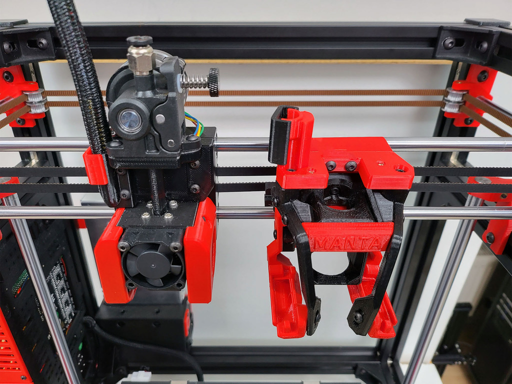 HyperCube Evolution Refurbishment 2022 — miniatura 7