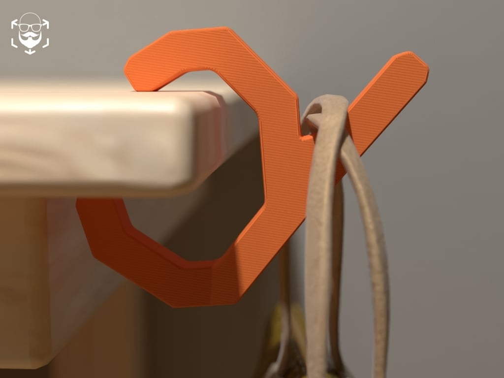 Table Hook for Bags and Backpacks (18–55 mm)