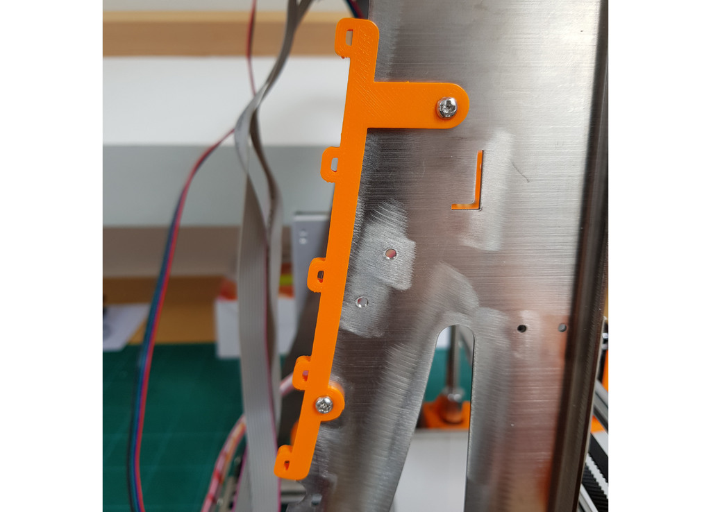 Simple Cable Hoops for the Zonestar P802QR2
