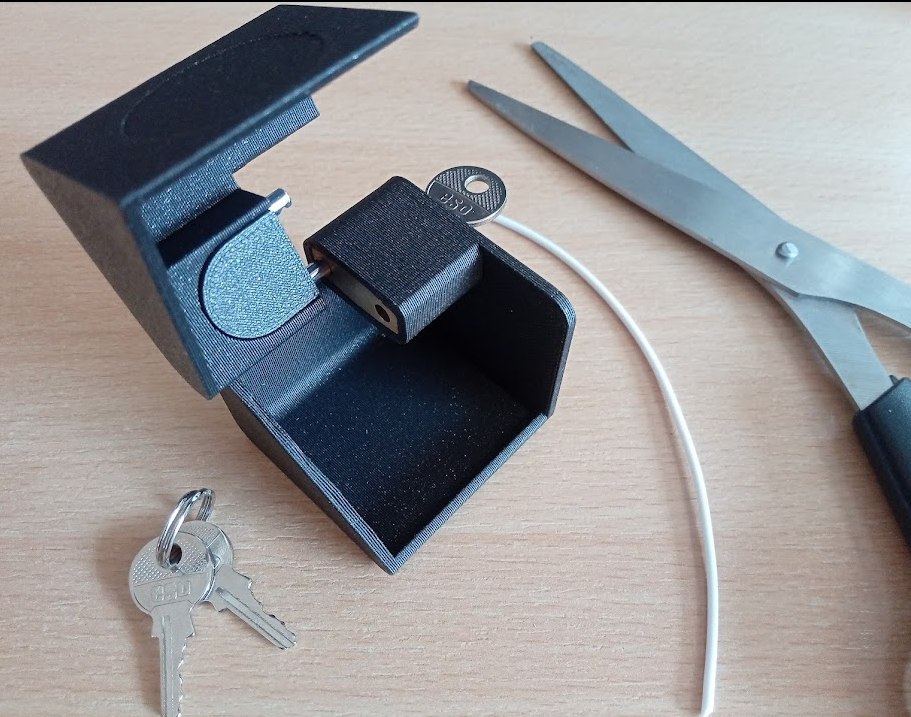 Lock box
