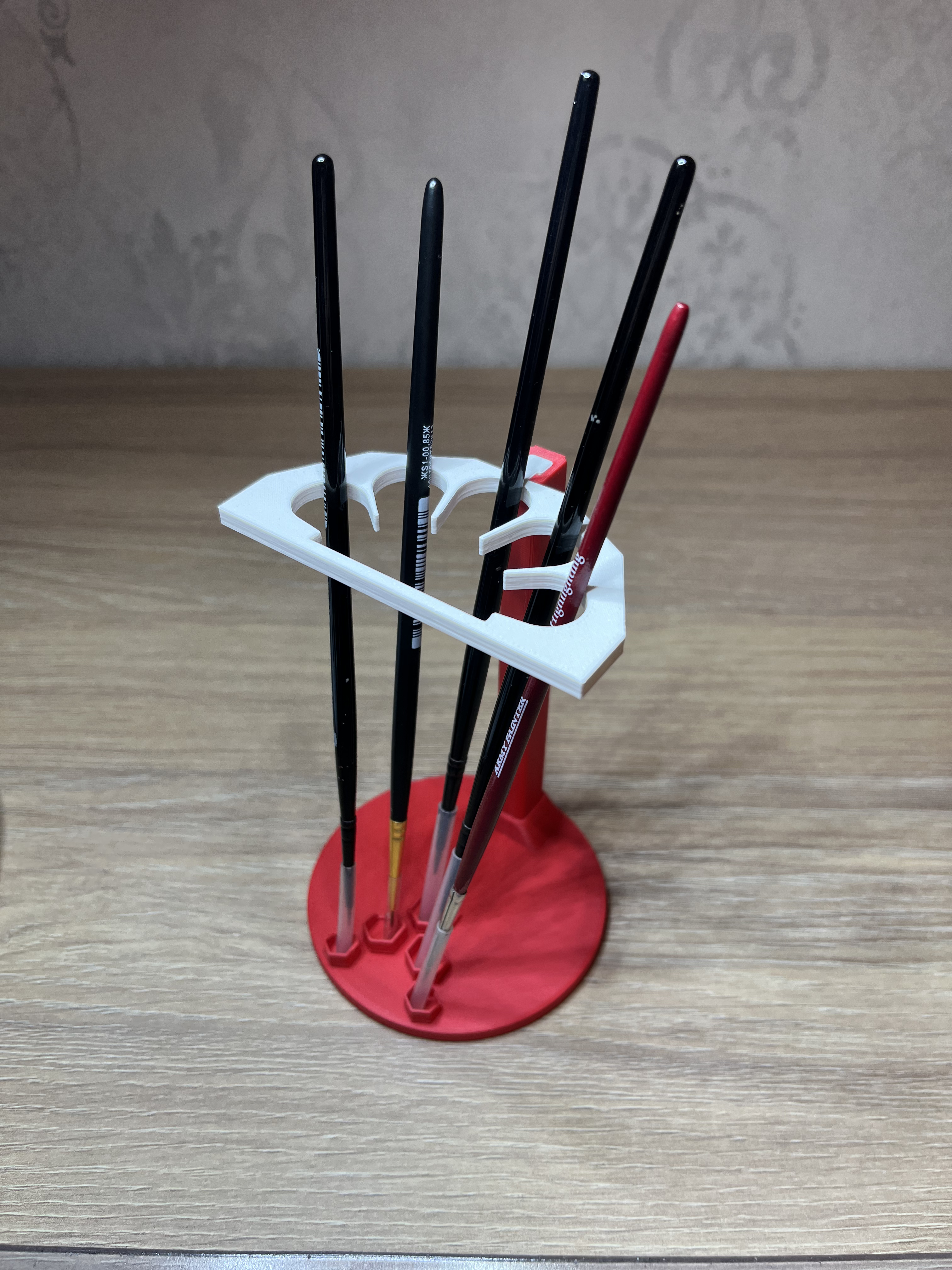 Paint brush stand