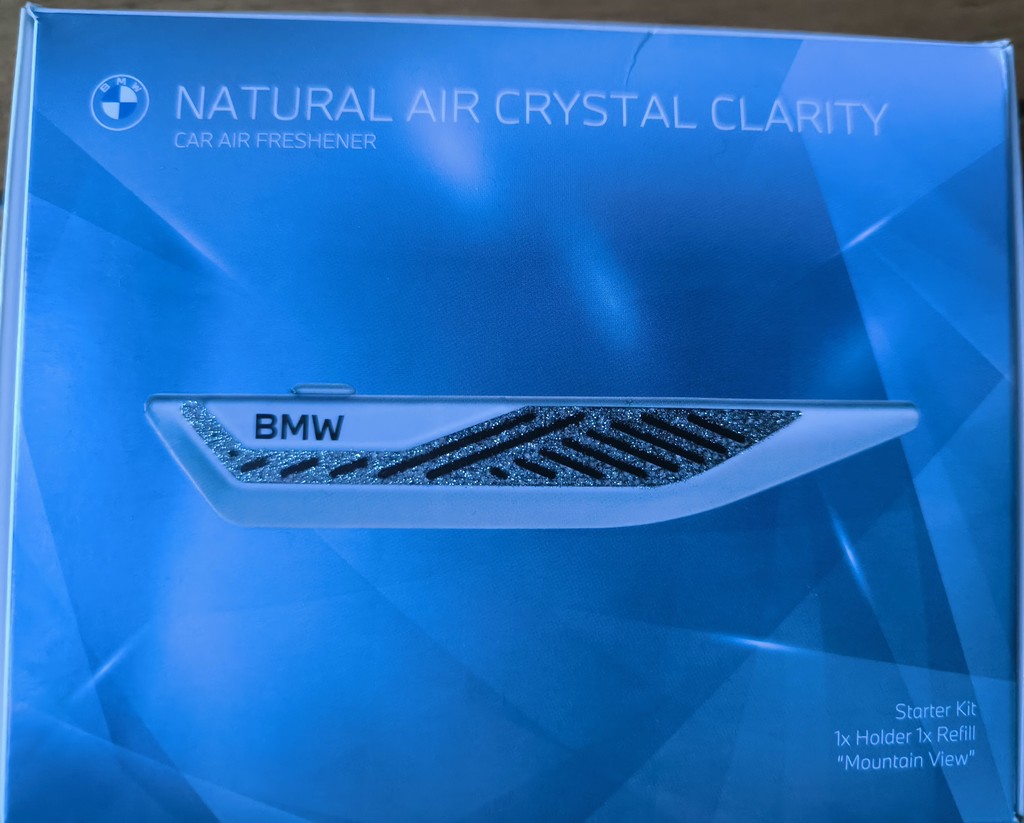 bmw  natural air crystal clarity mount