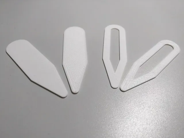 Collar Stays