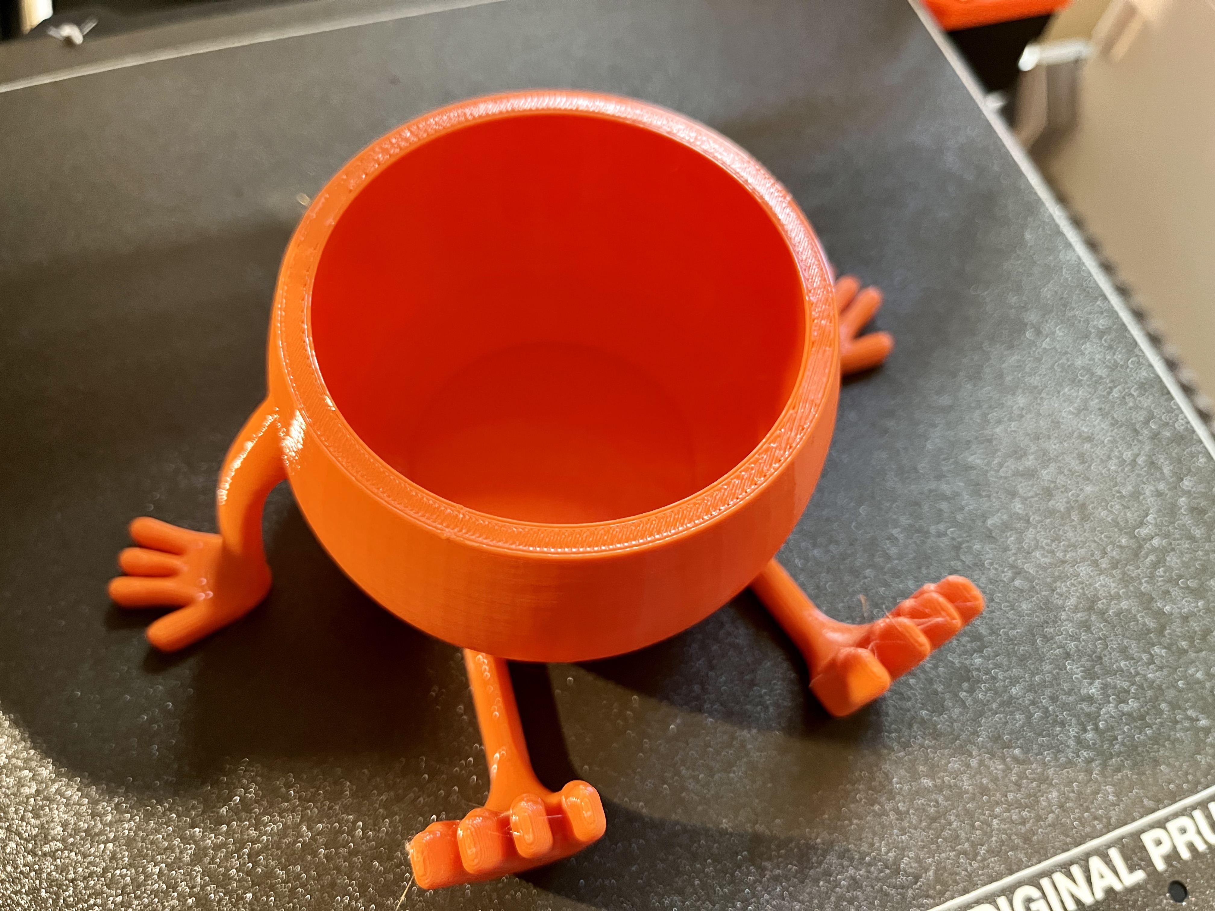 Sitting Planter with solid base