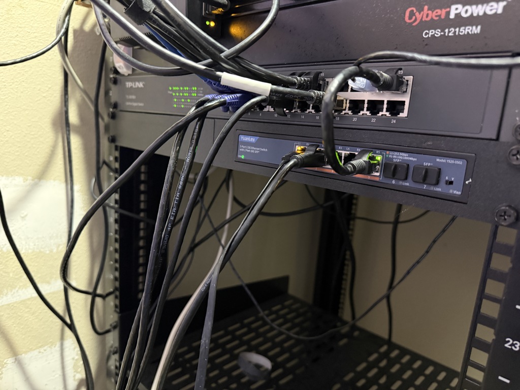 YuanLey YS25-0502 Network Switch Rackmount (REMASTERED)