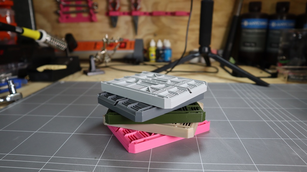 Miniatura 4 do modelo 3D Miniature Collapsible Crate