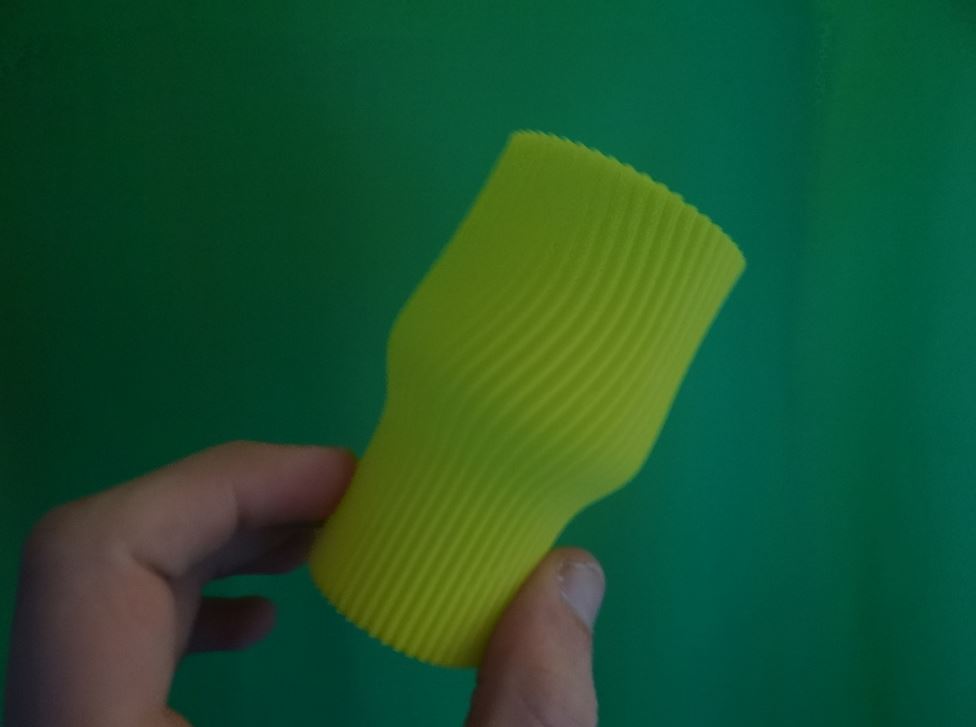 Miniatura 4 do modelo 3D Triangle Vase