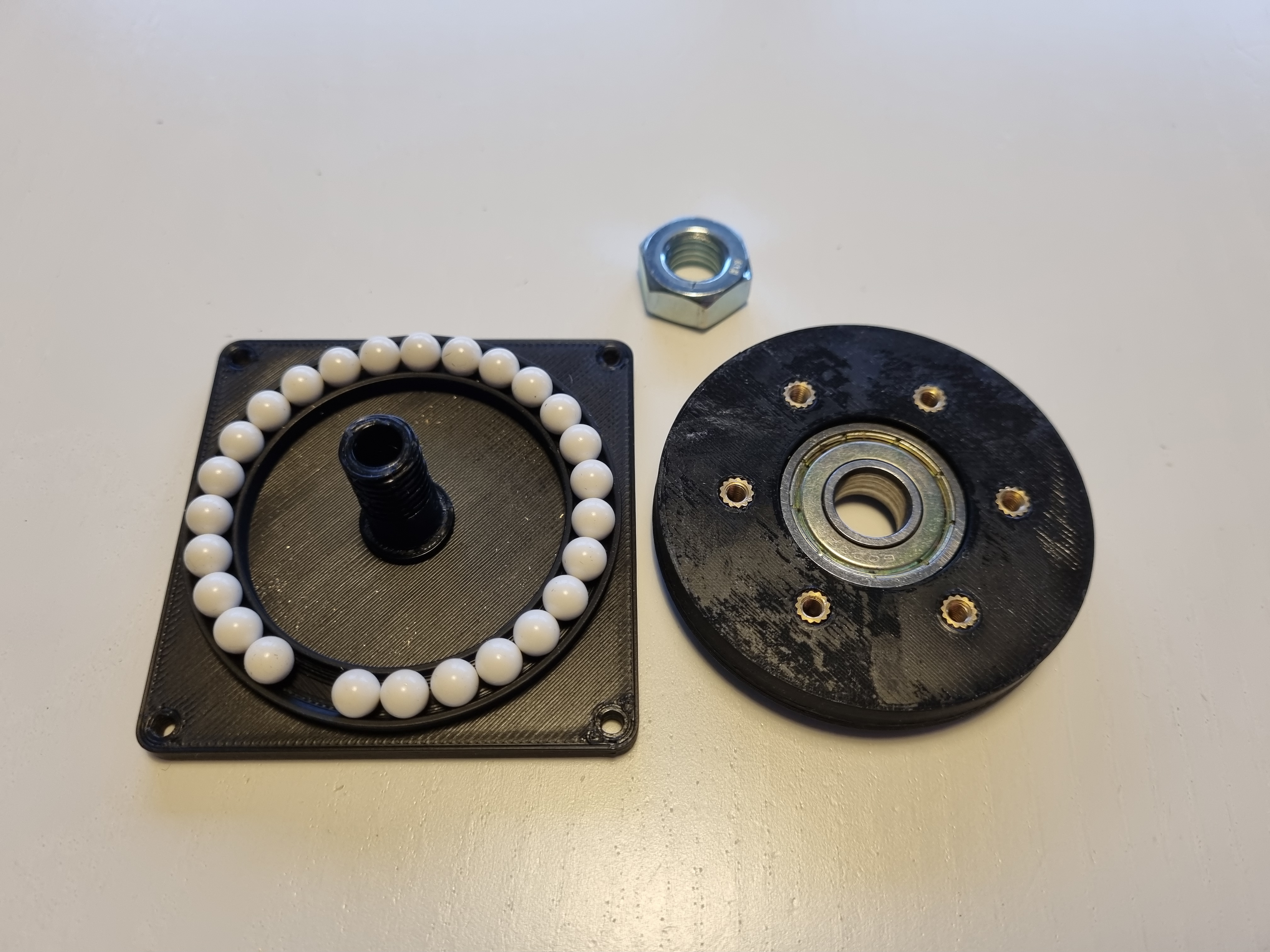 Lazy Susan / Flat Ball Bearing - with 6mm air soft pellet