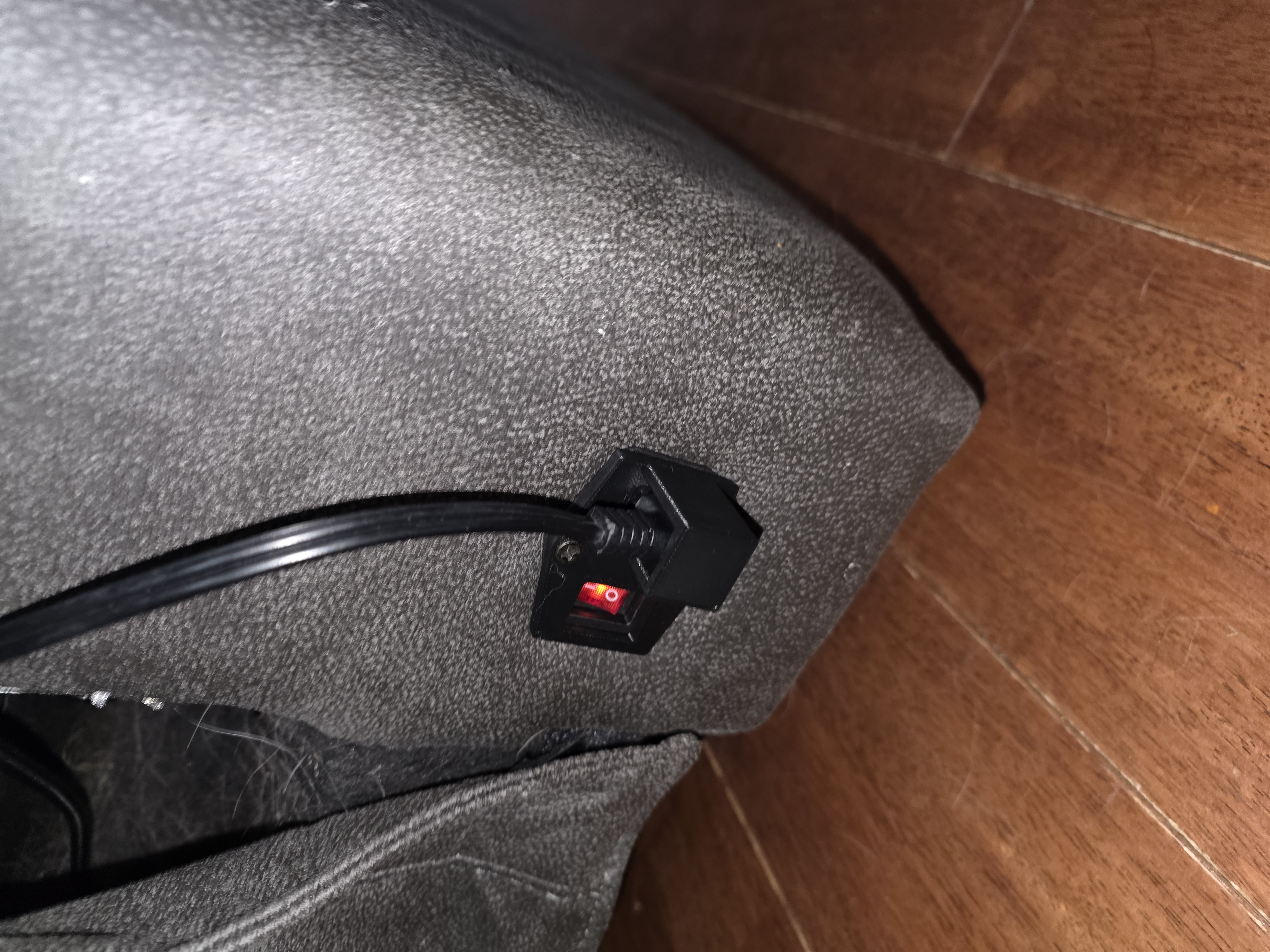 Couch Power Cover — thumbnail 2