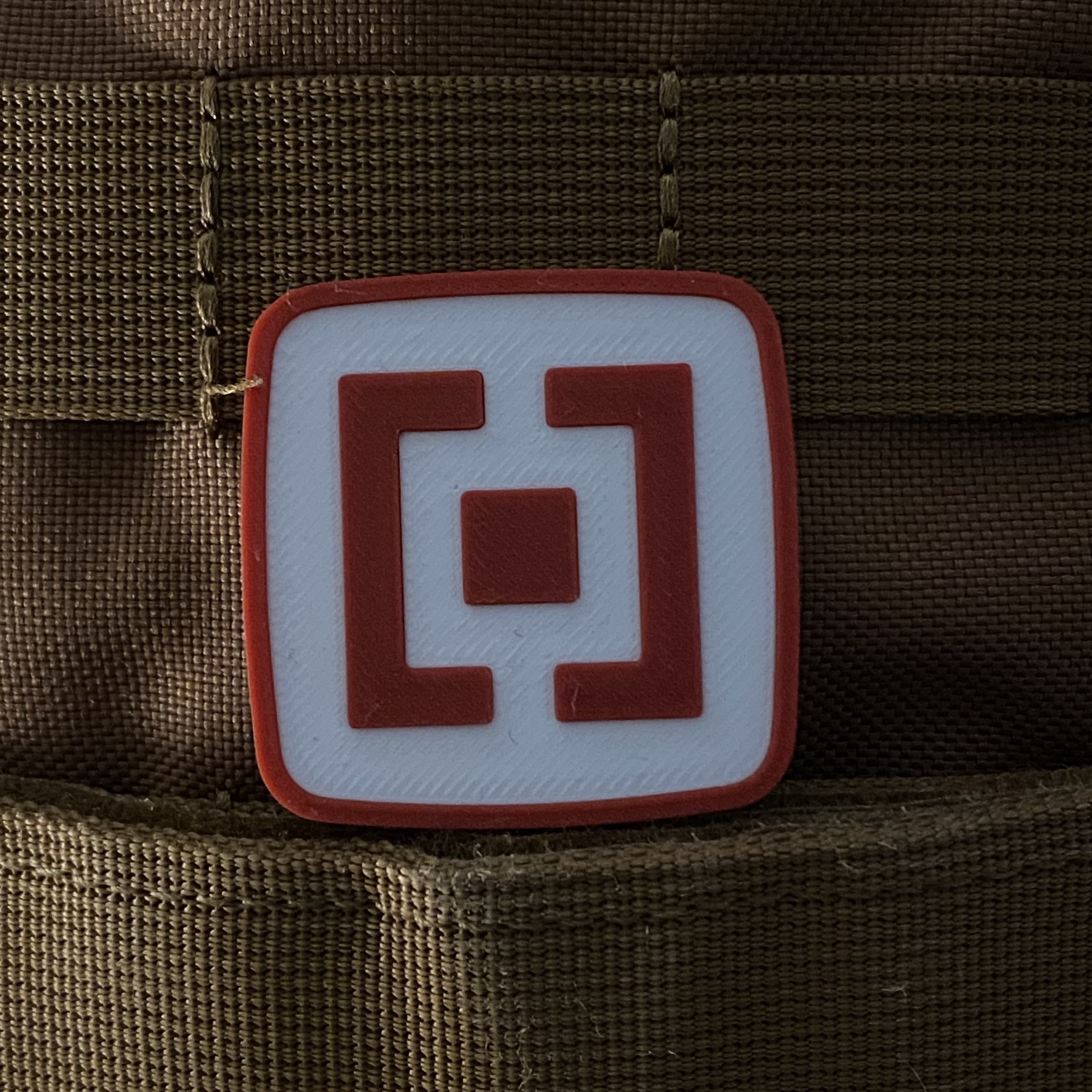 Horsefeathers logo