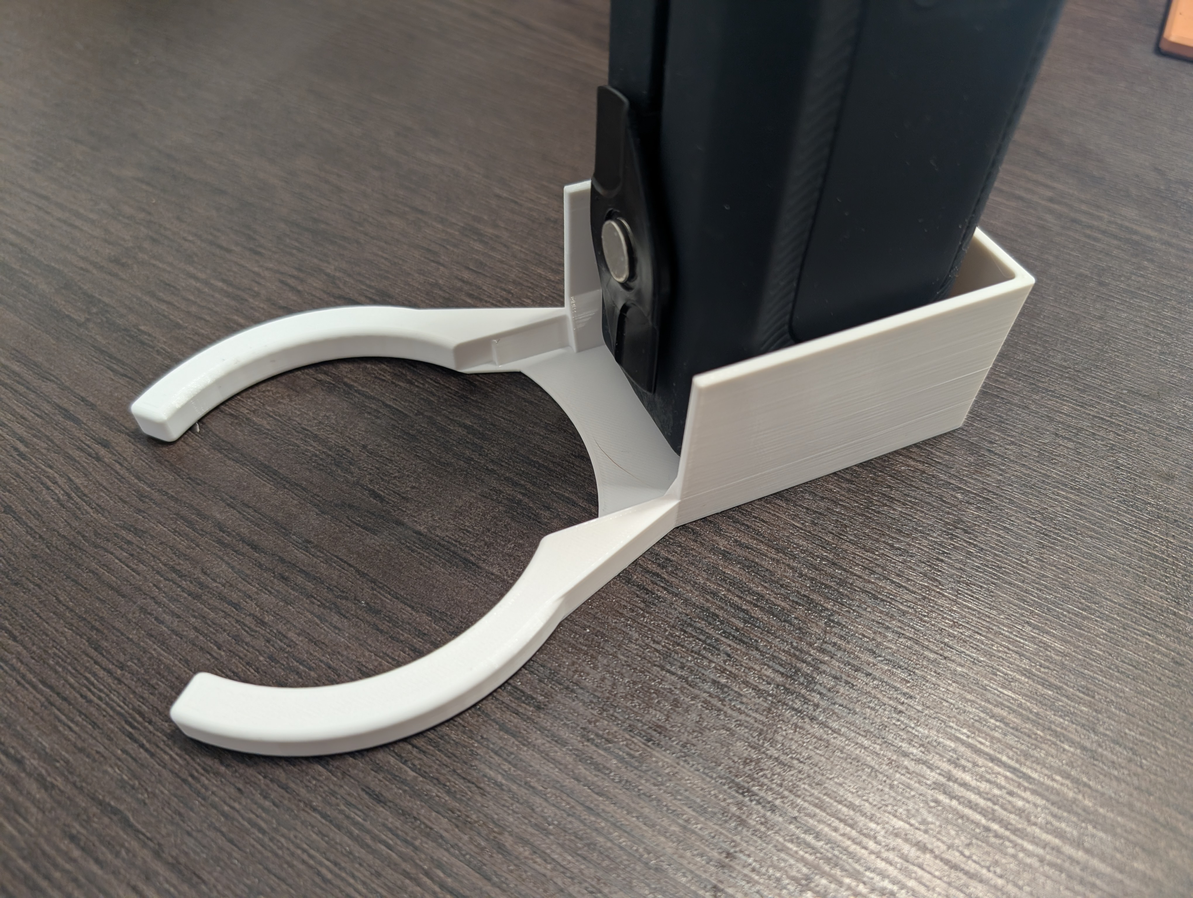 The Handy2 KiirooKeon-like hands-free