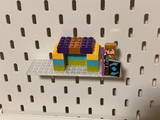 Lego display for IKEA SKÅDIS