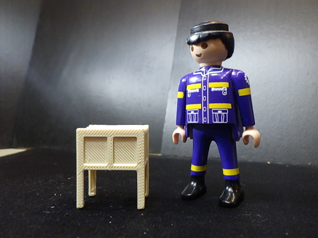 Small Chest on Legs in Playmobil Diorama Compatible Scale & Dollhouse Scale