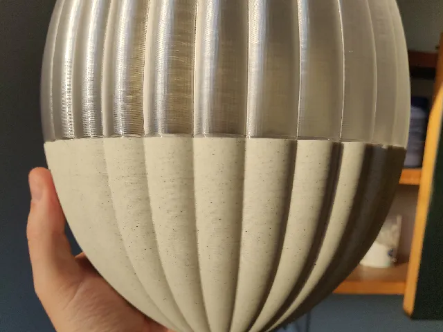 Simple wall lamp
