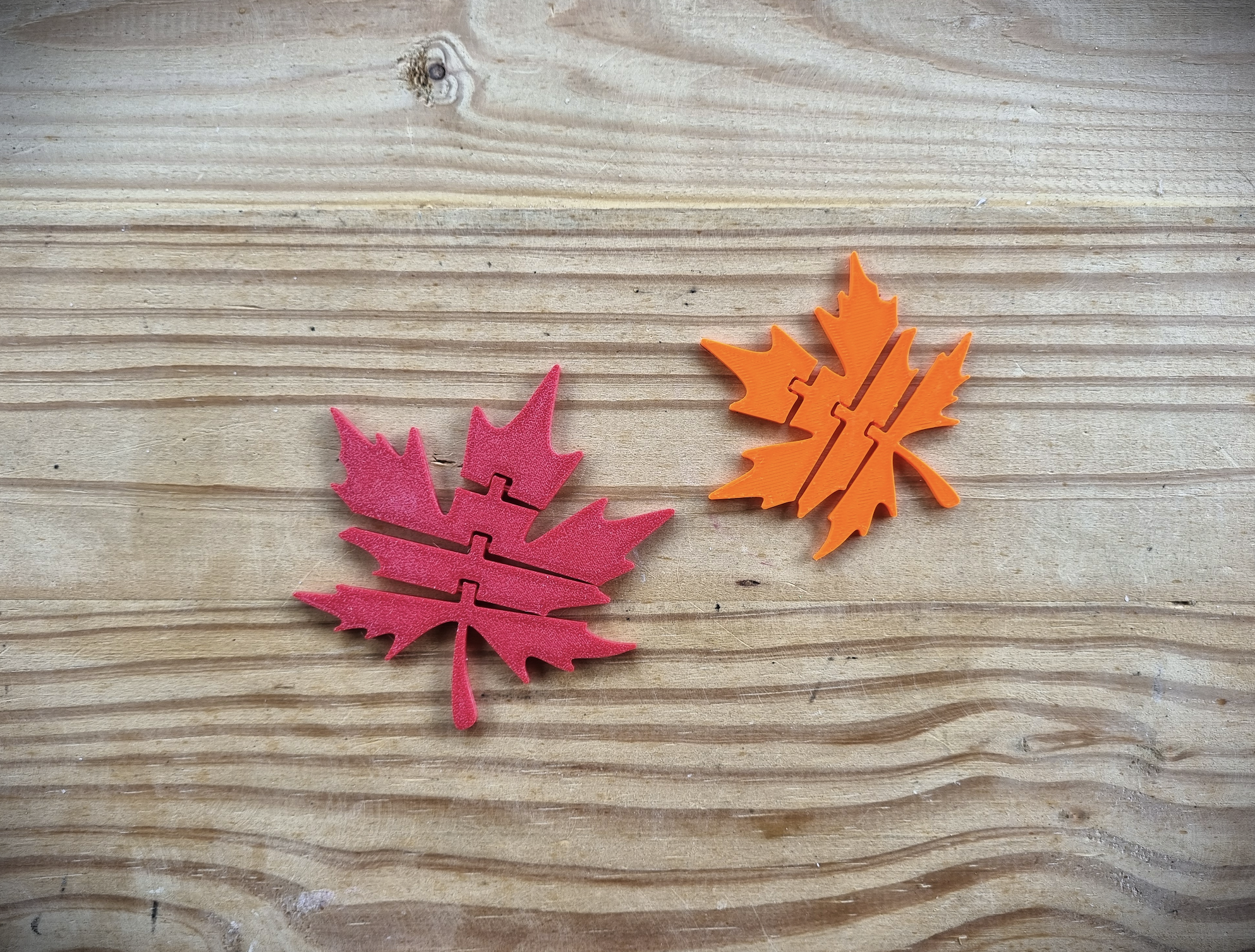 Flexi Maple Leaf