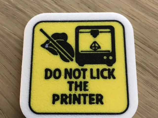 DO NOT LICK THE PRINTER V1_Extrusion