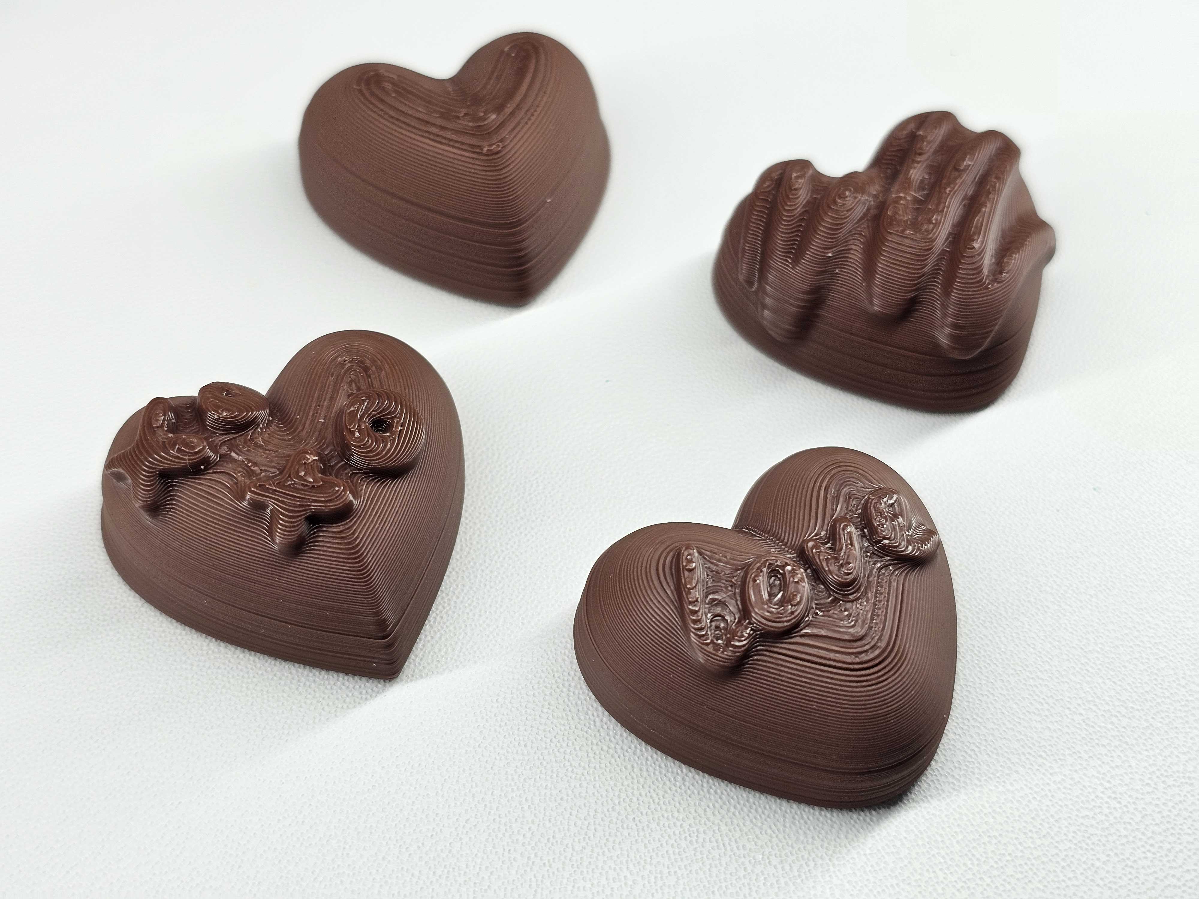 Heart-Shaped Chocolate Candies | Plain, drizzle, "love", "xoxo"