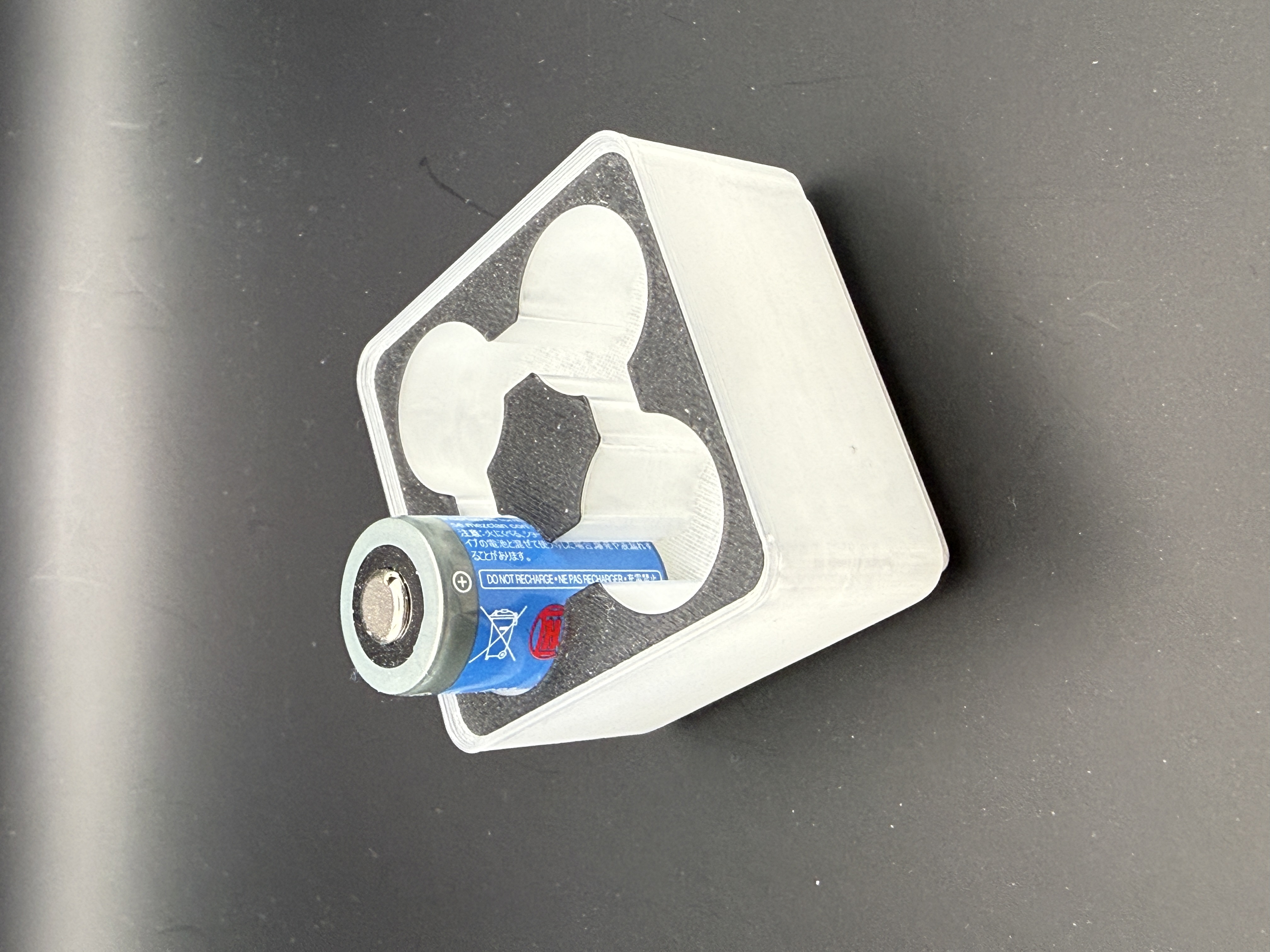 Gridfinity Bin 1x1 – CR2 Battery Holder