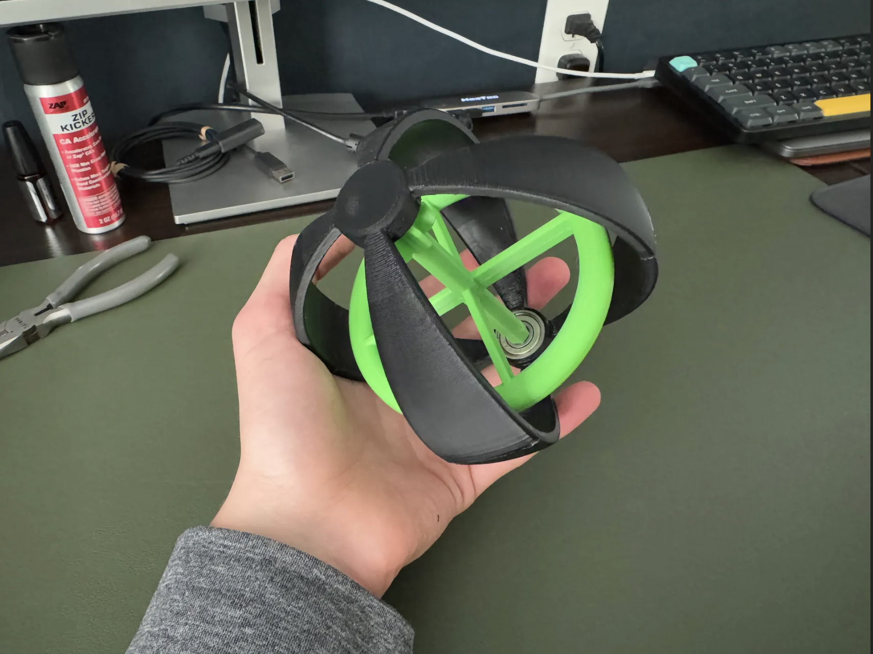 Gyroscope — thumbnail 2
