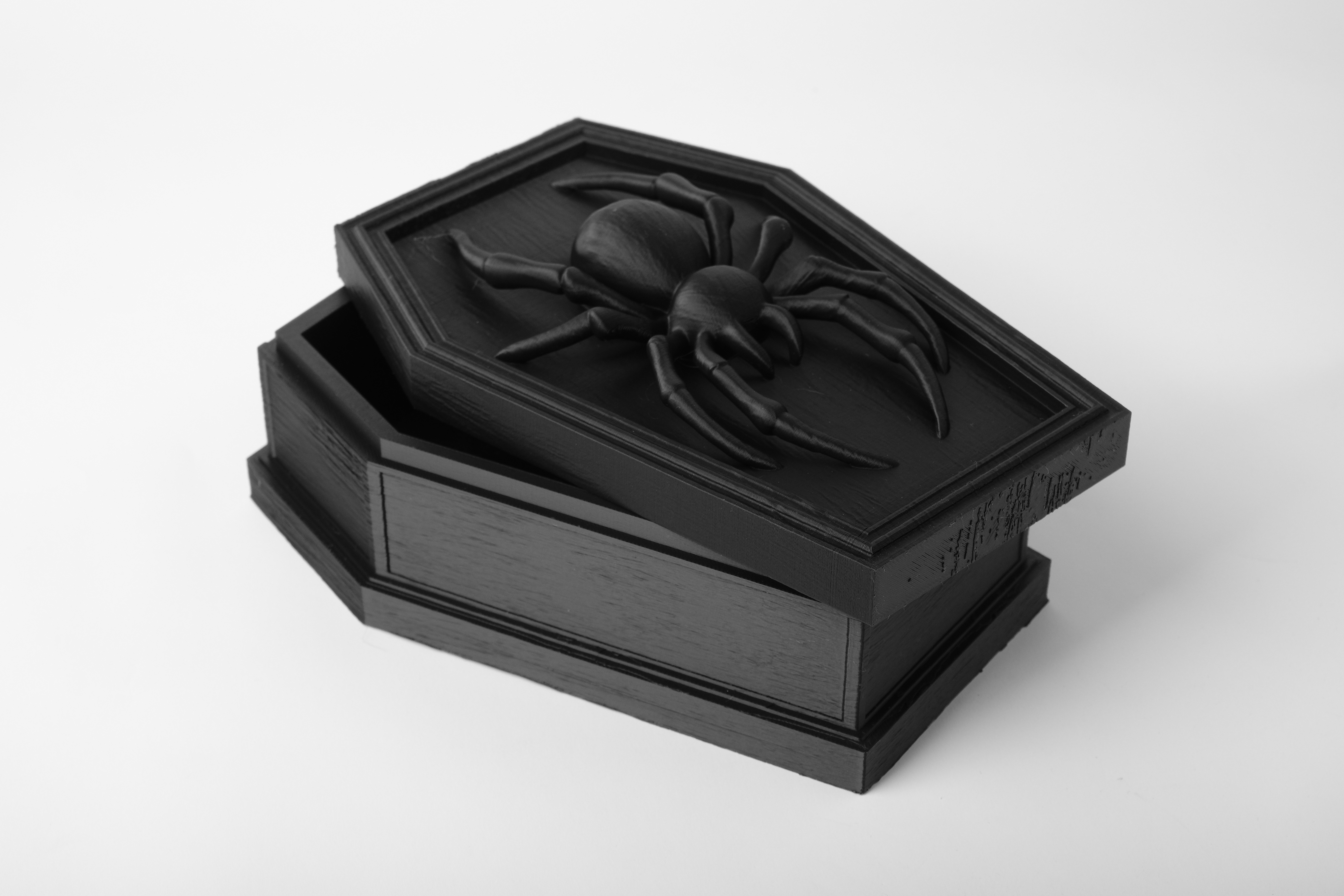Miniatura 2 do modelo 3D Spider Coffin Box