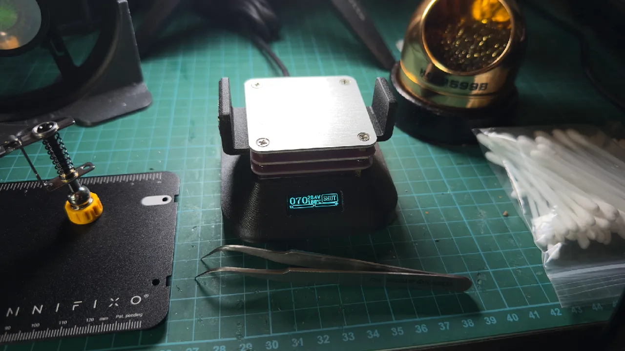 65W Mini-Heizplatte SMD Vorwärmer 20V 3.25A 65W Mini-Heizplatte SMD Vorwärmer 20V 3.25A
