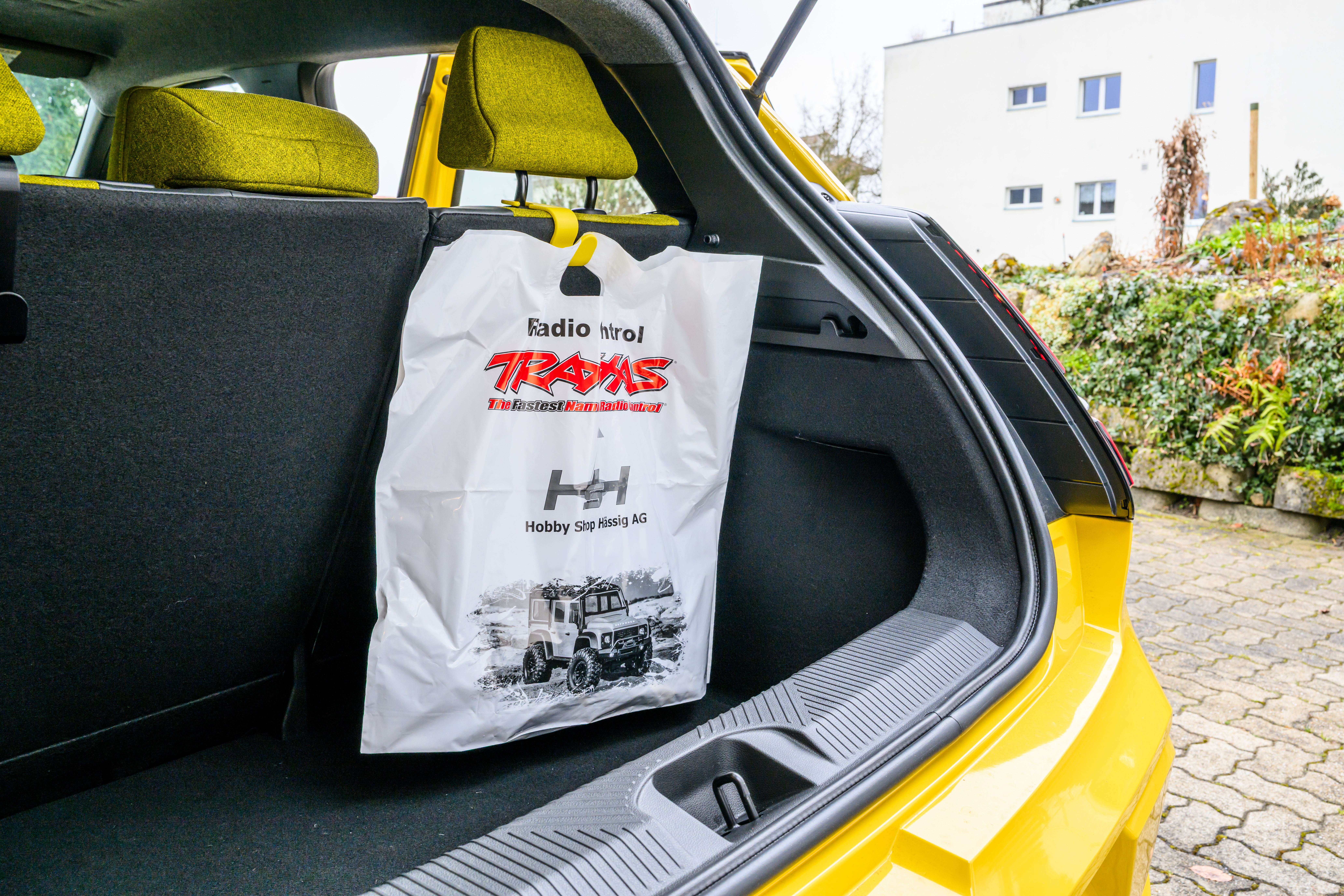 Renault 5 E-Tech Trunk Hook (Shorter Versions) — miniatura 4