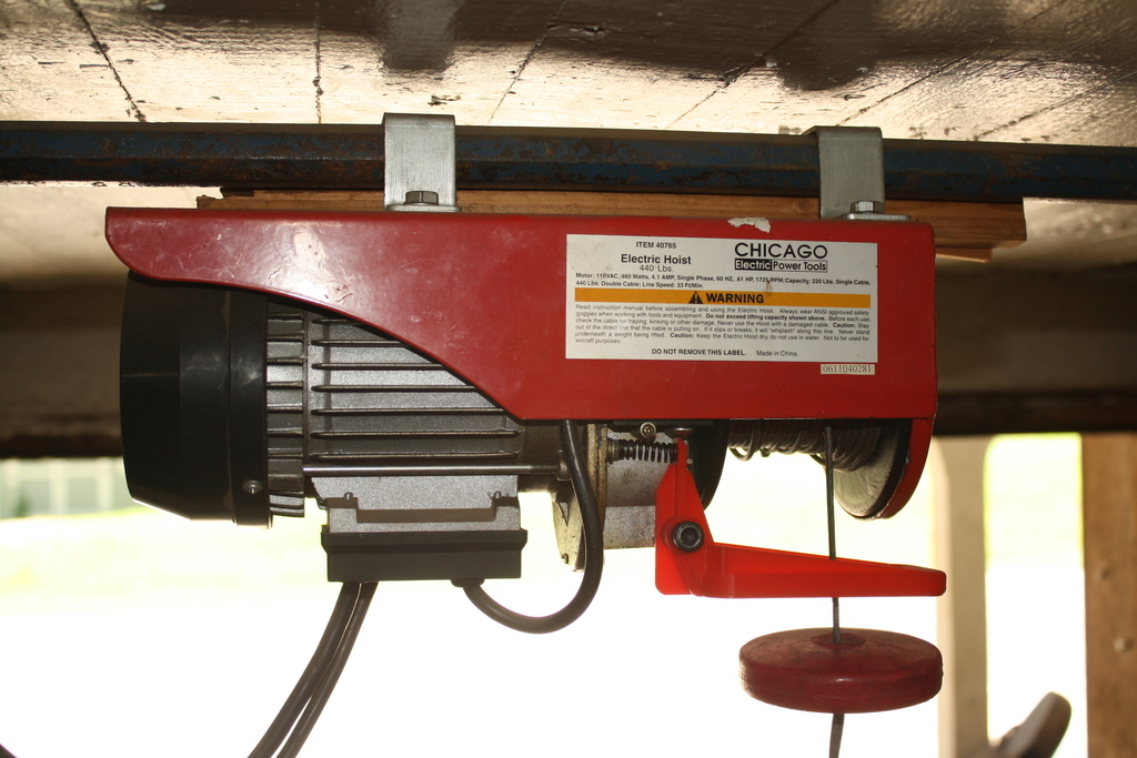Shutoff Lever for Chicago Electric / Harbor Freight Hoist by rebeltaz Download free STL model