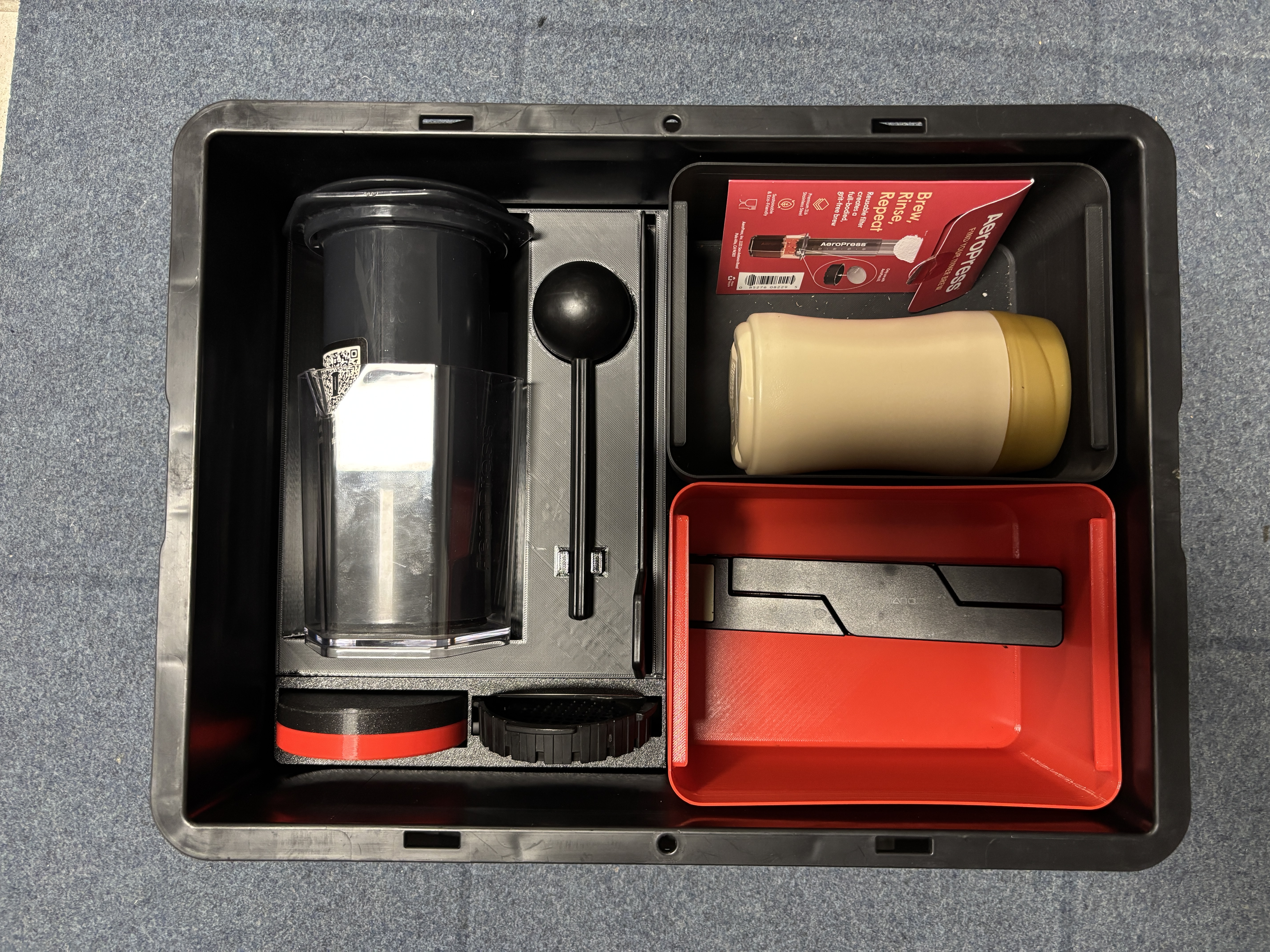AeroPress XL Eurobox Einsatz