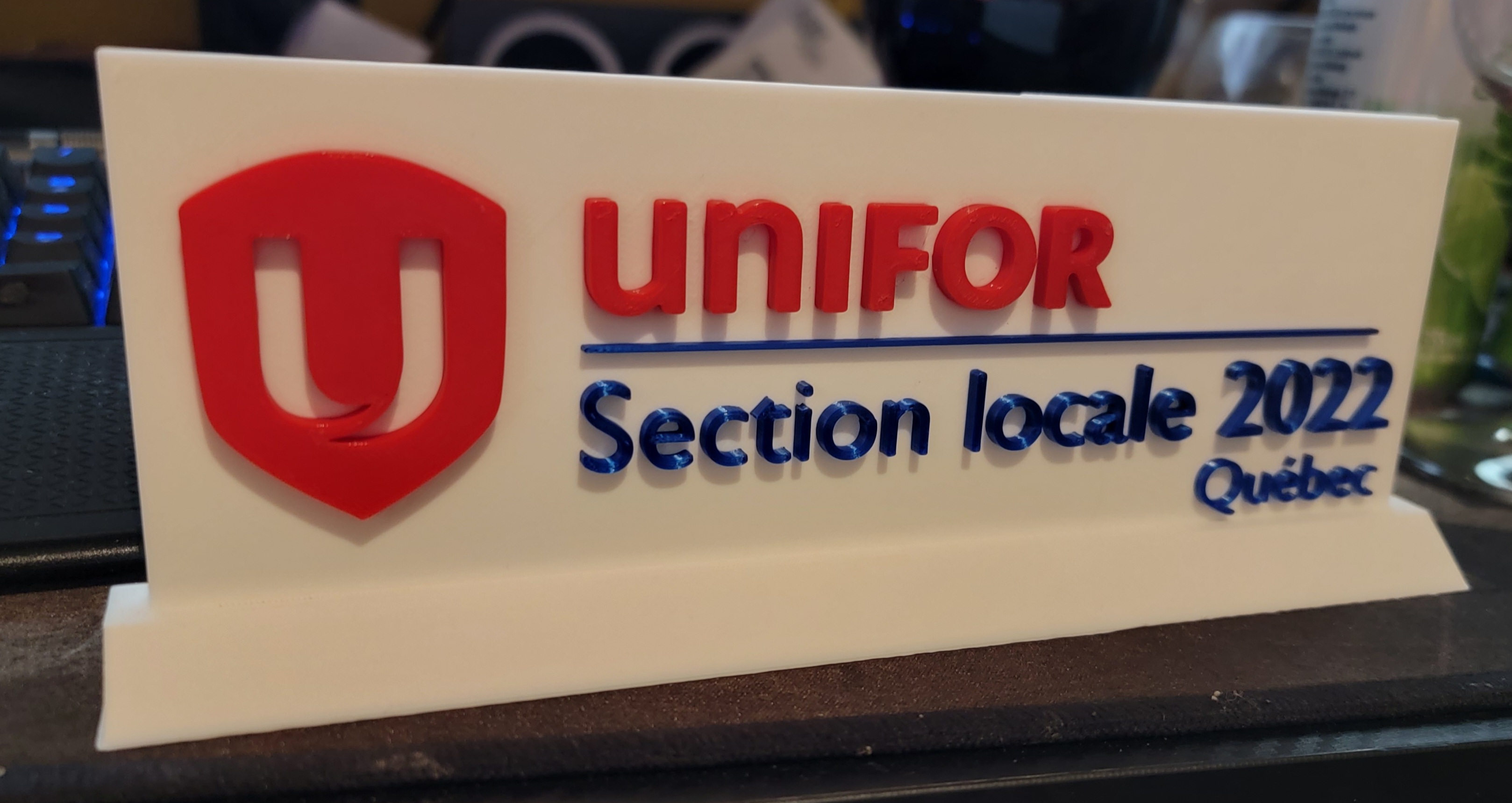 Desk nameplate with stand