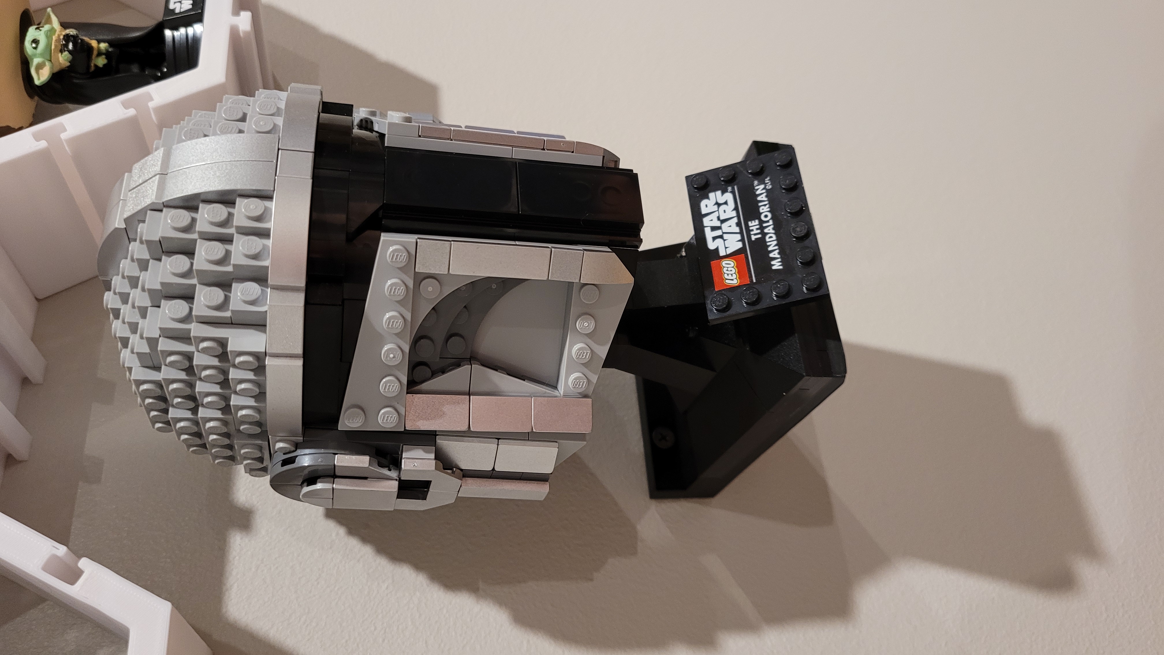 Lego Mandalorian Helmet Wall Mount
