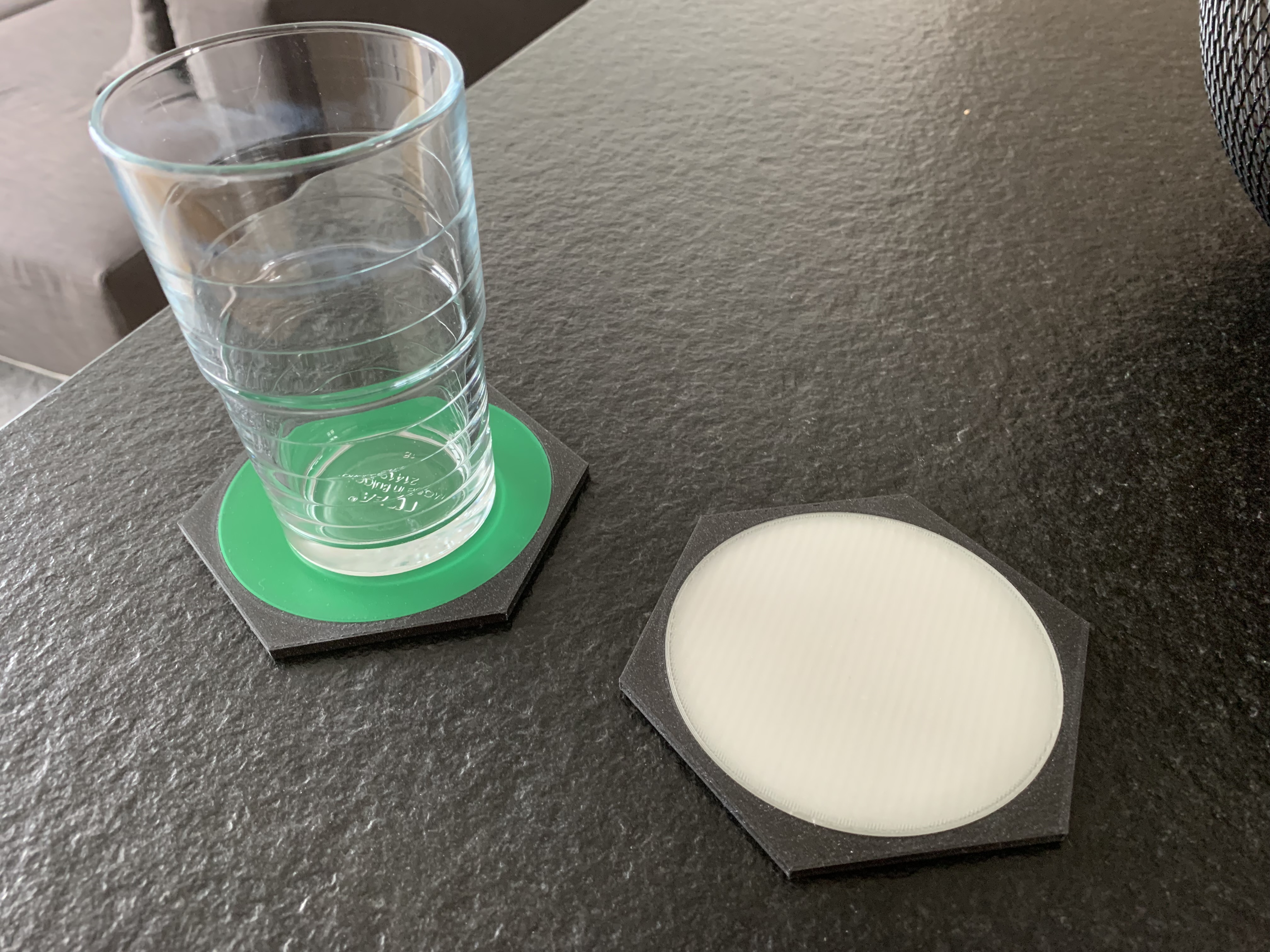 Glass coaster variant A