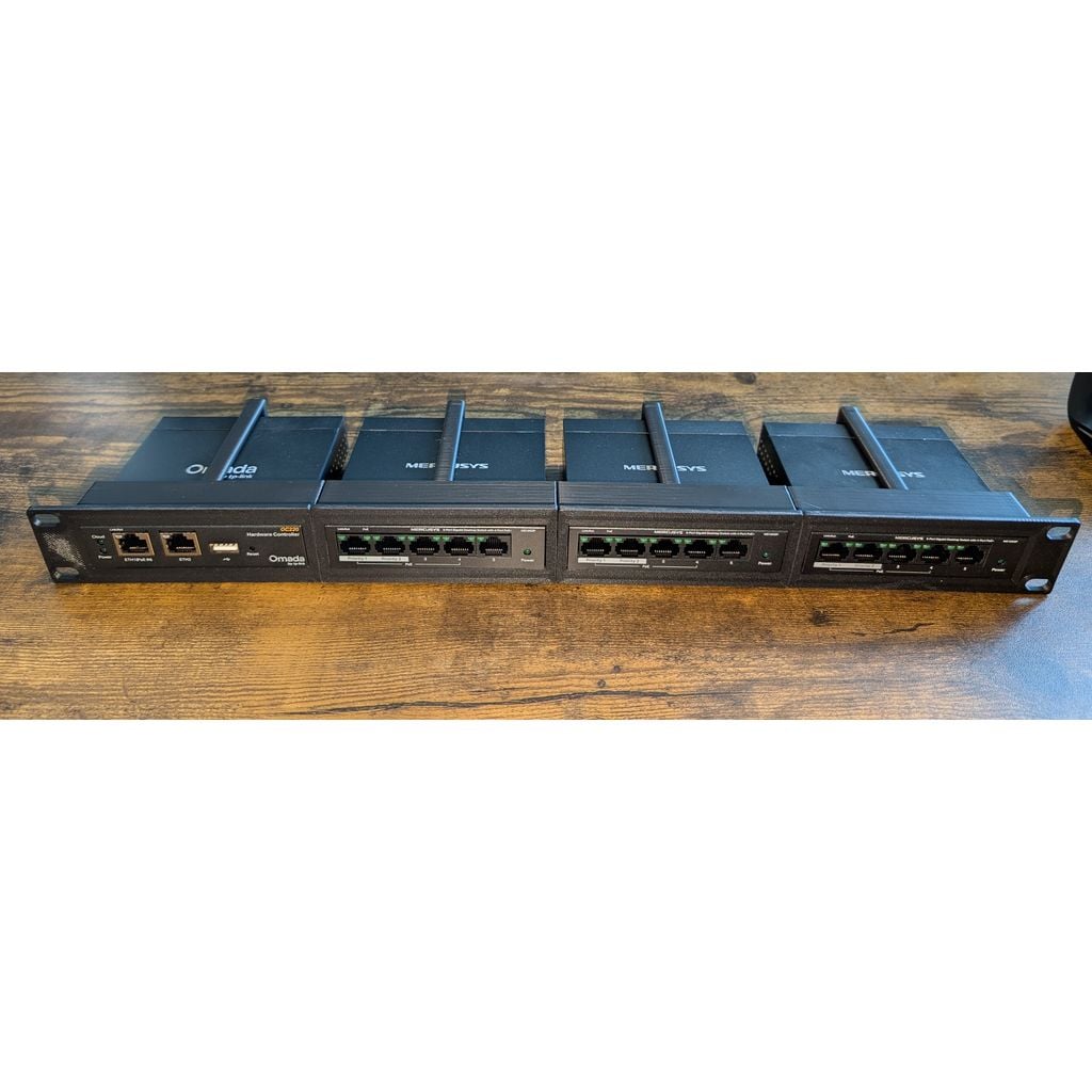 Modular 10" and 19" Rack Mount for 5 Port Switches, Netgear, Mercusys, TP-Link, Omada, OC200