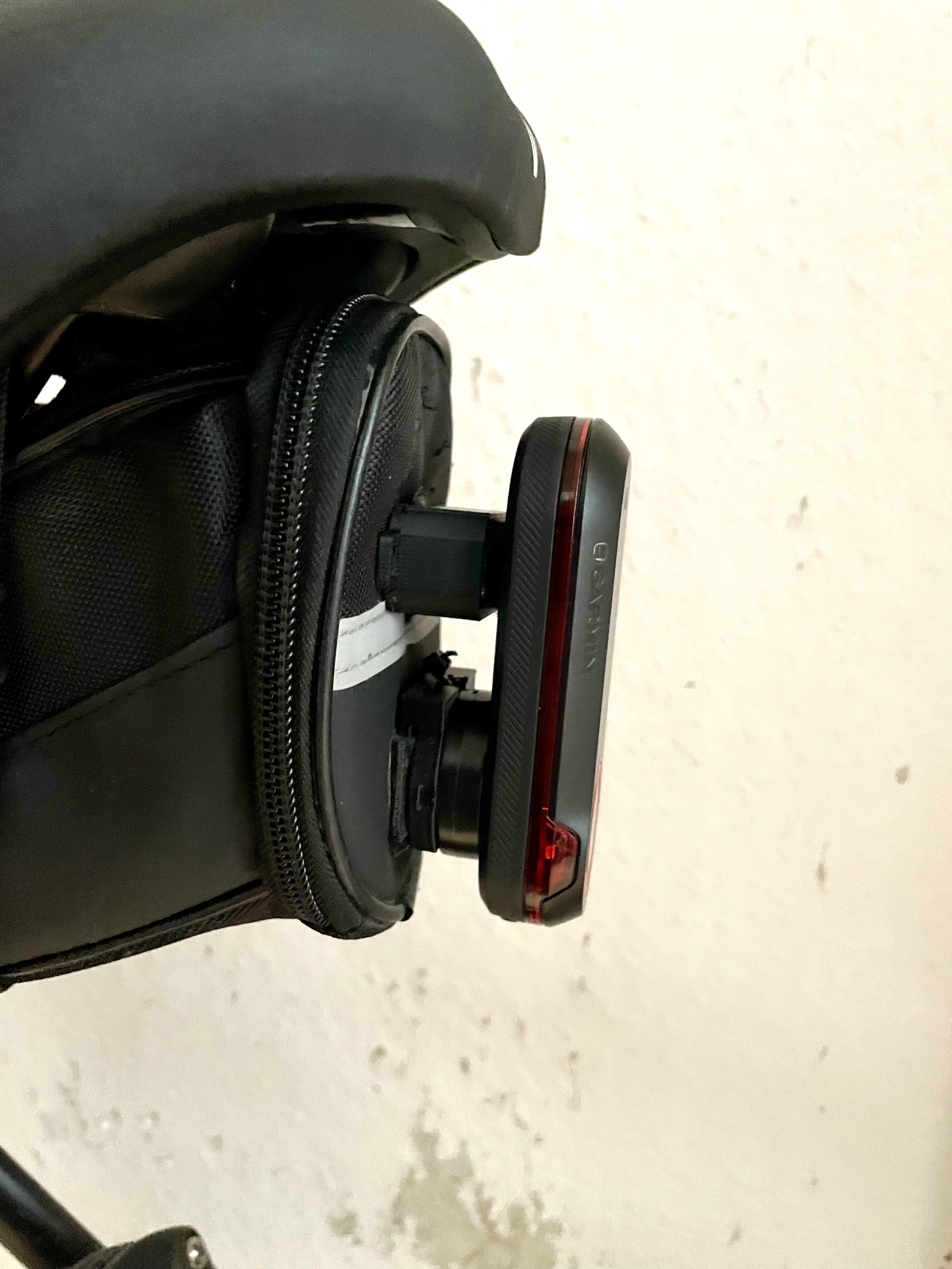 Garmin Varia Saddlebag Mount