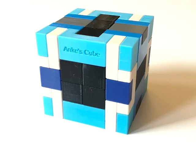 Anke's Cube - Interlocking puzzle by Alfons Eyckmans