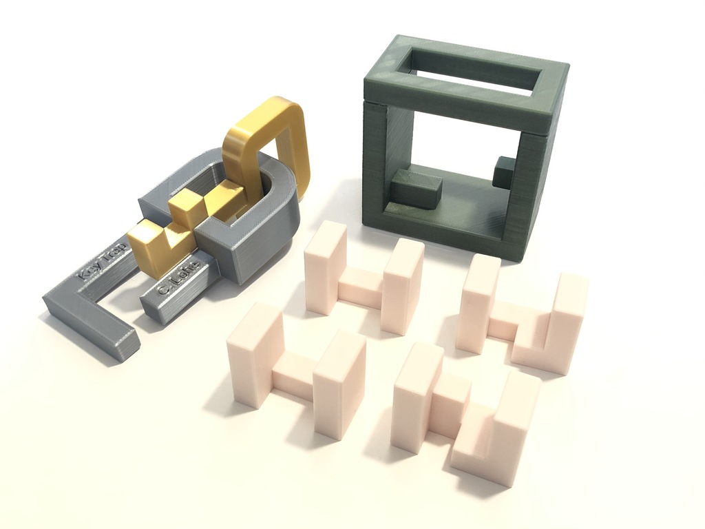 Key Trap Interlocking puzzle by Christoph Lohe by Printable Puzzle