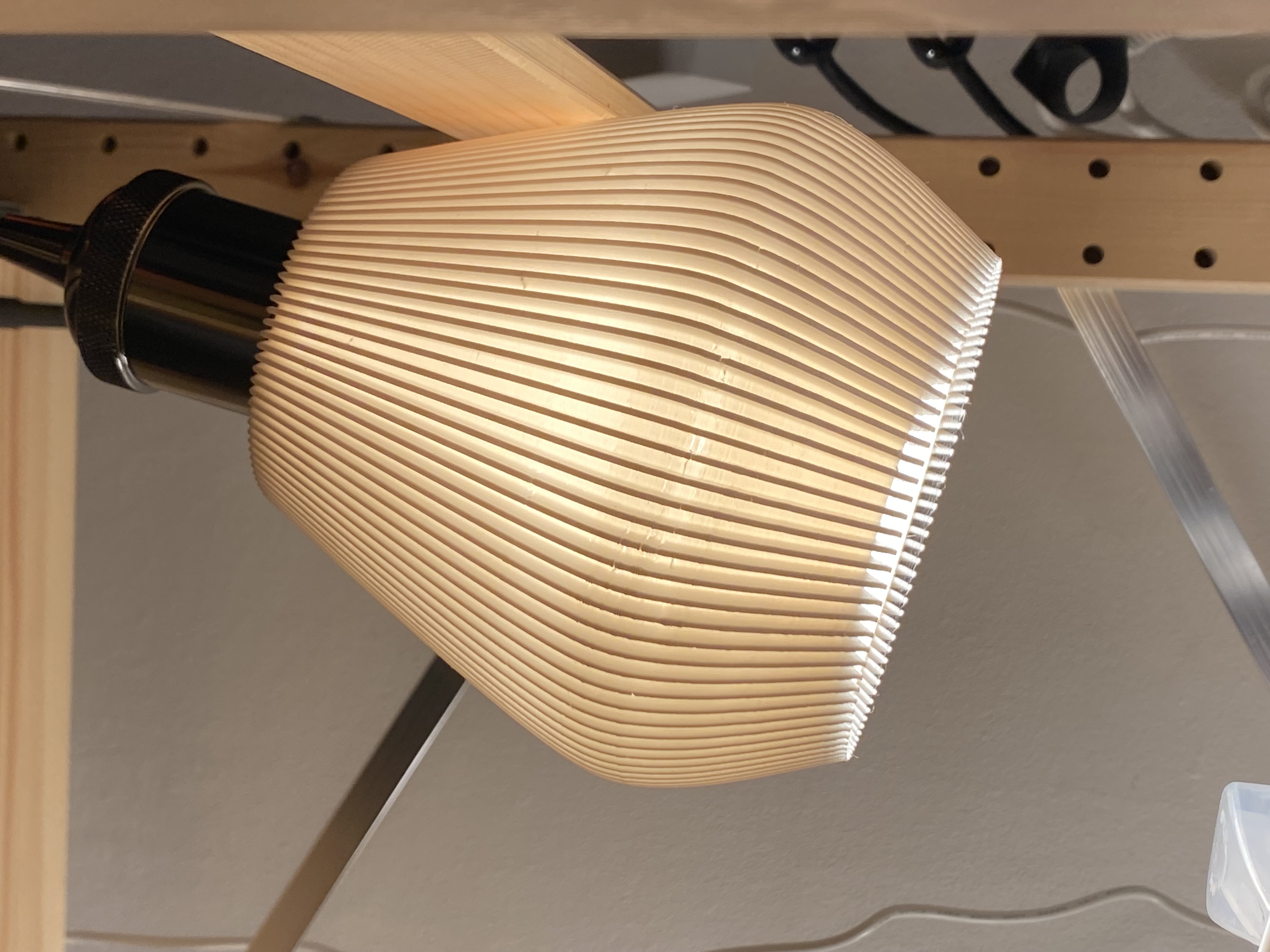 Miniatura 3 do modelo 3D Striped Lampshade