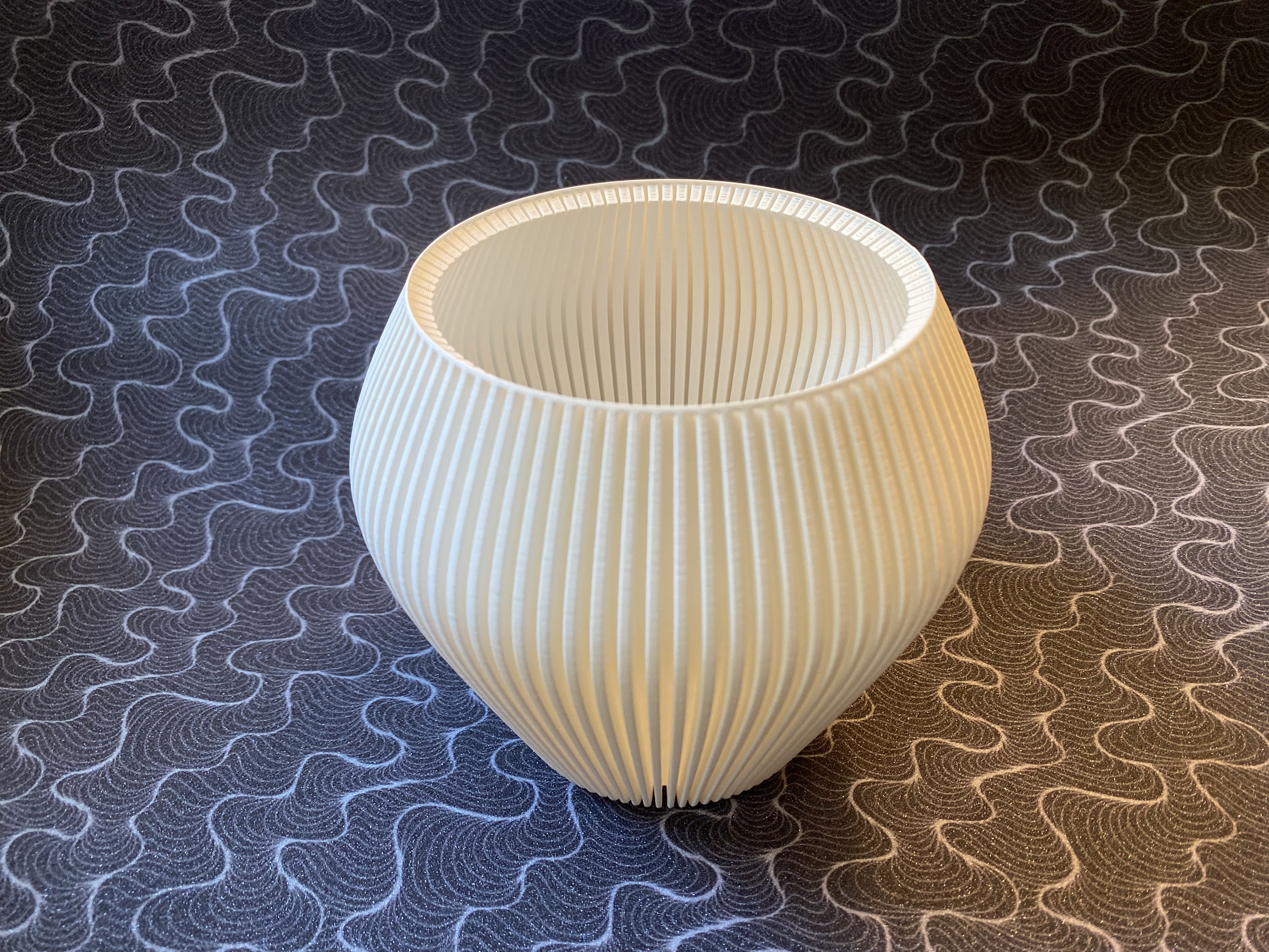 Miniatura 2 do modelo 3D Striped Lampshade