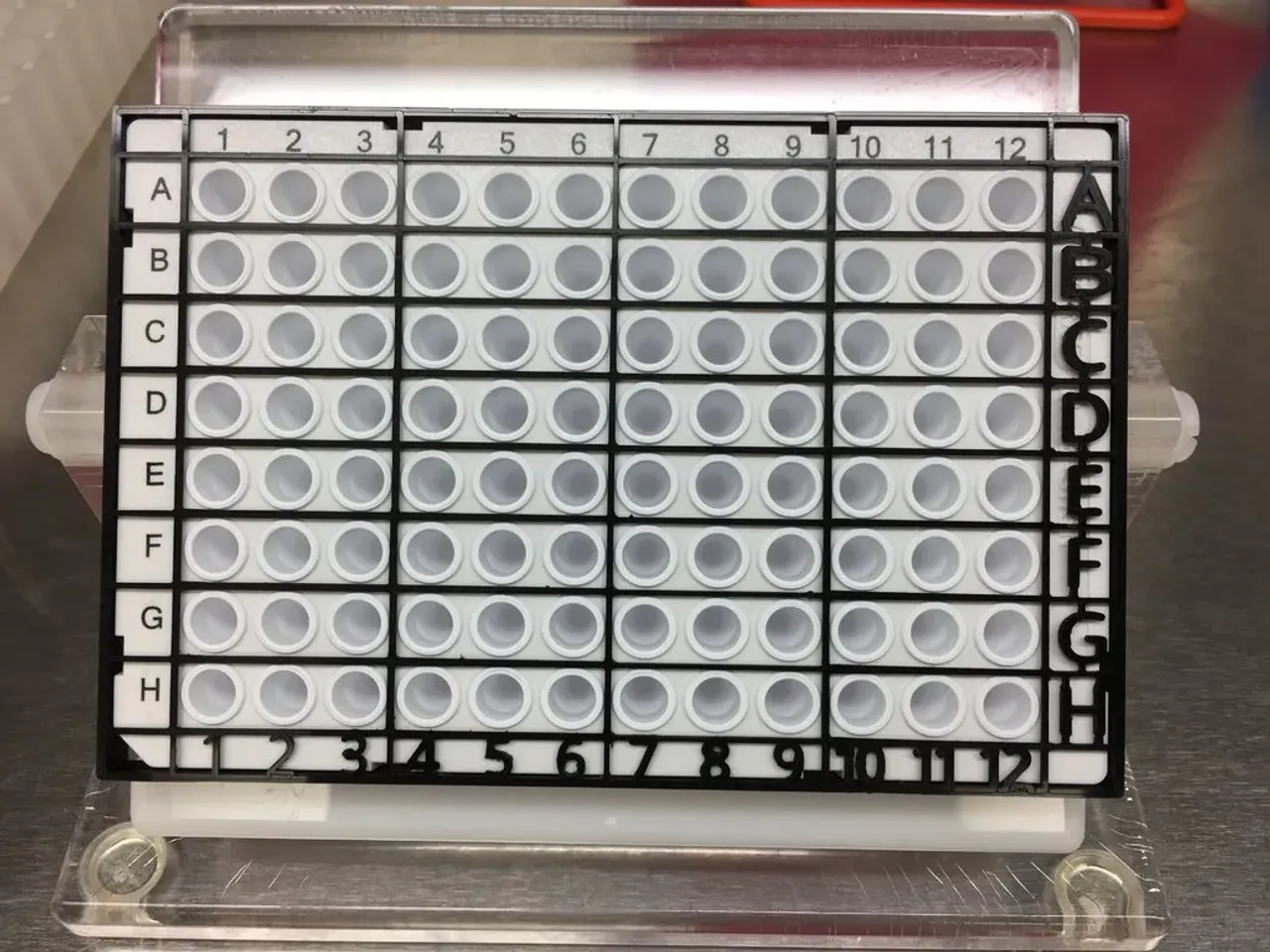 PCR qPCR Plate Loading Guide by Matthew B | Download free STL model ...