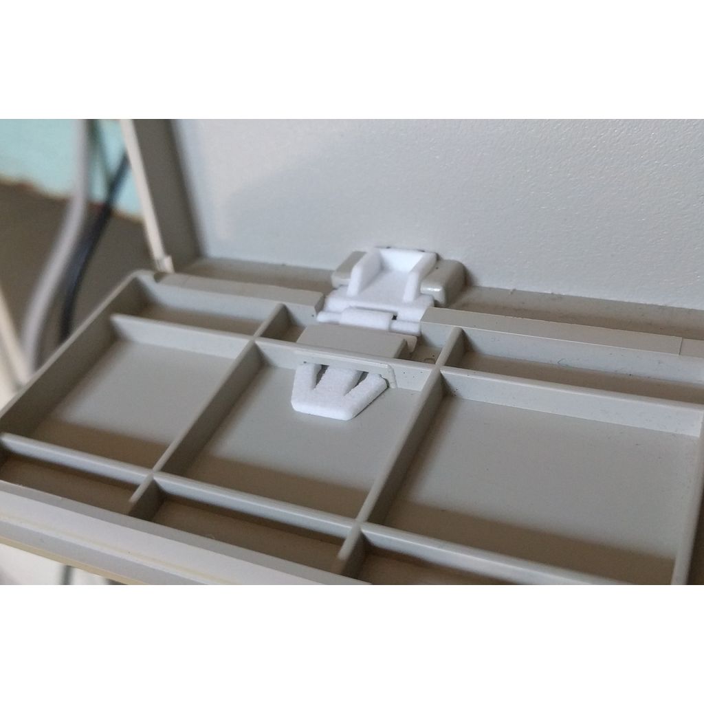 Apple ColorMonitor IIe replacement hinges