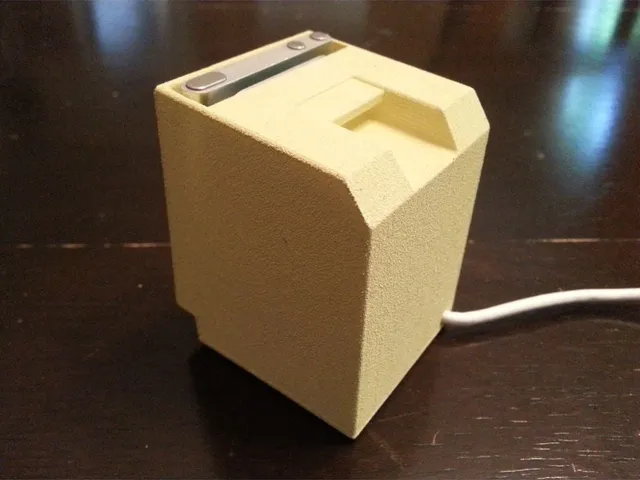 Classic Mac iPod Nano Dock